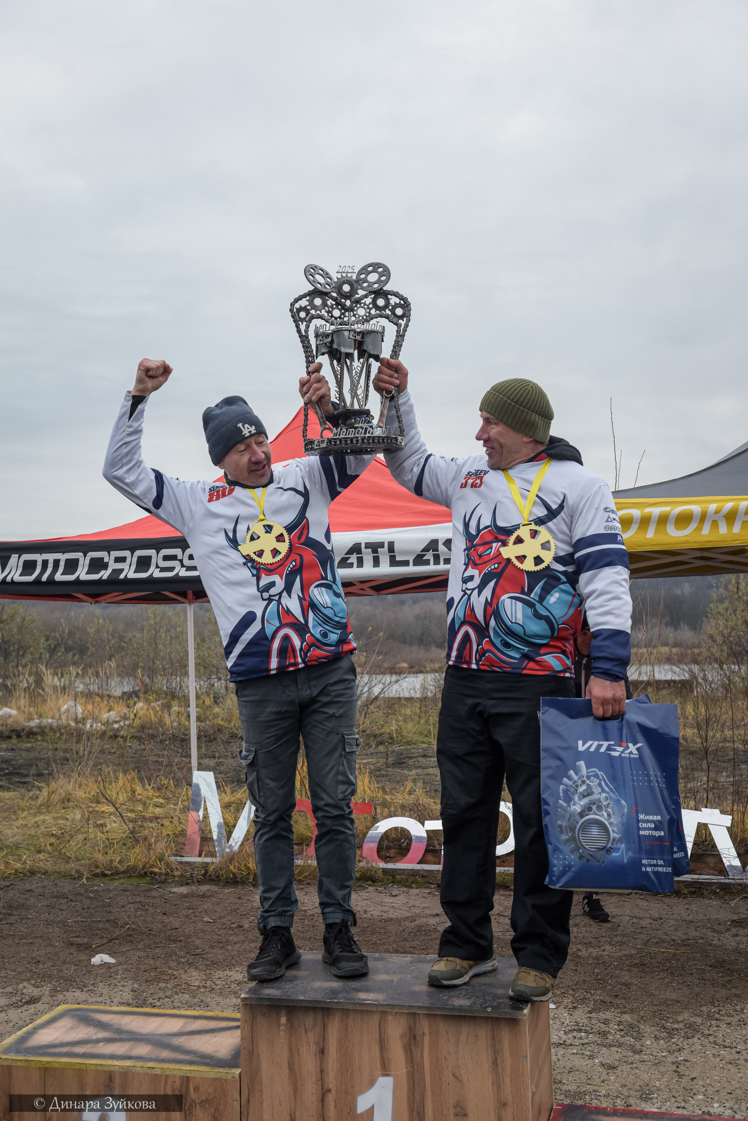 На местности. V этап. Мотофотограф в Нижнем Новгороде Динара Зуйкова