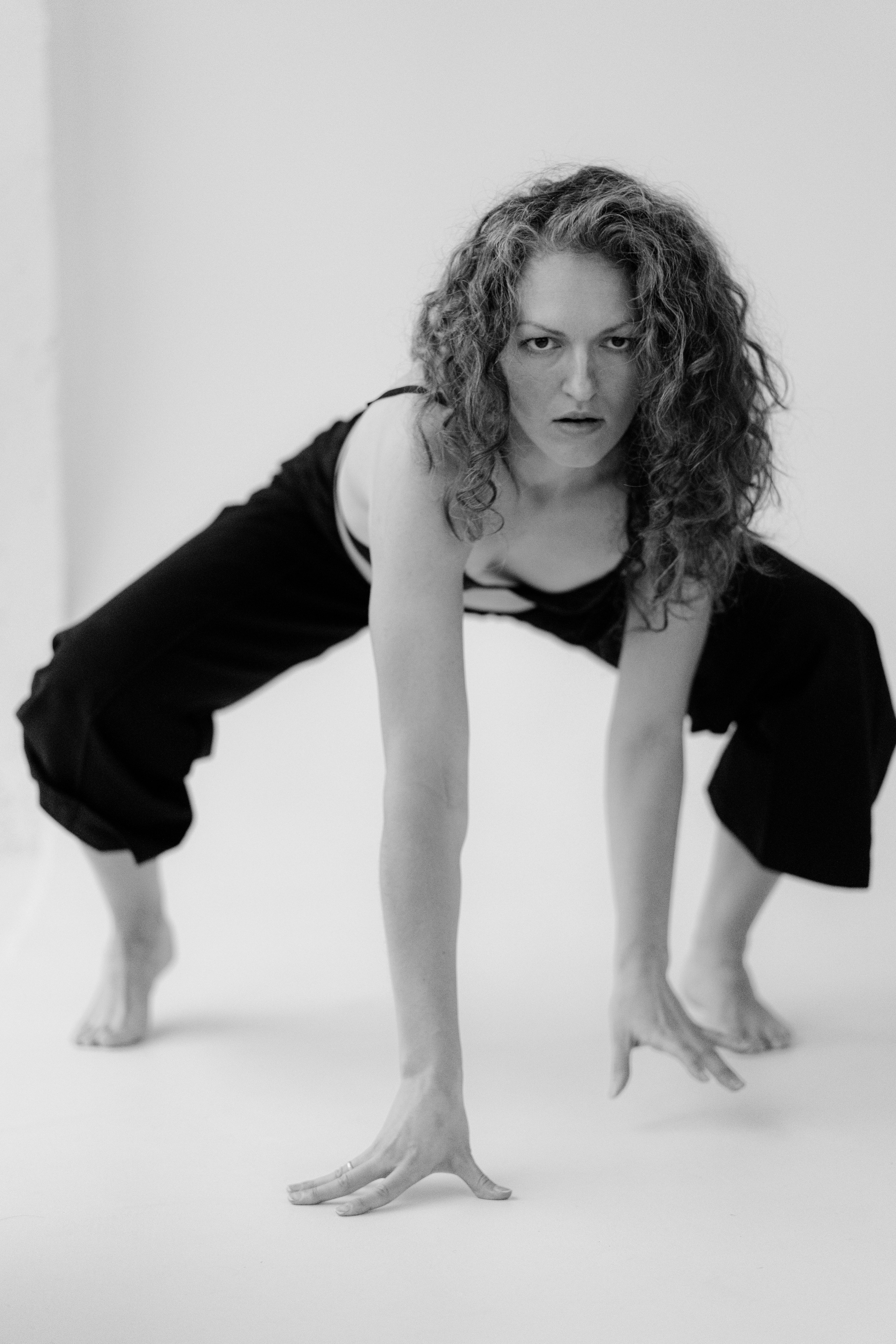 Чувственная фотосессия в студии. Женский фотограф в Красноярске