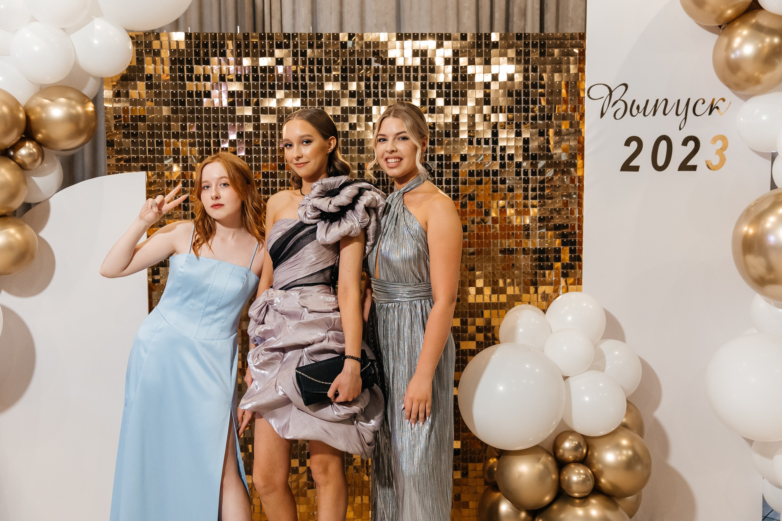 2023-06-23 Выпускной МБОУ СОШ № 10. Фотограф в Красноярске