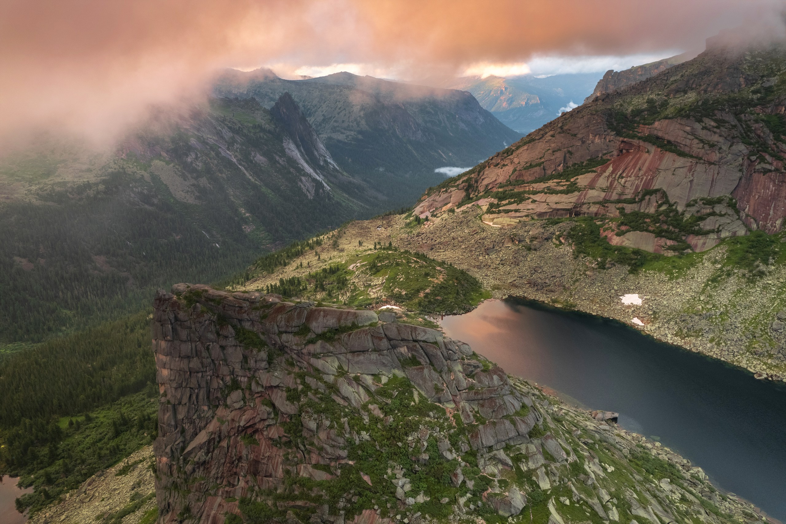 Ергаки. Фотограф в Красноярске Нерозя Александр. Пейзаж, природа, портрет