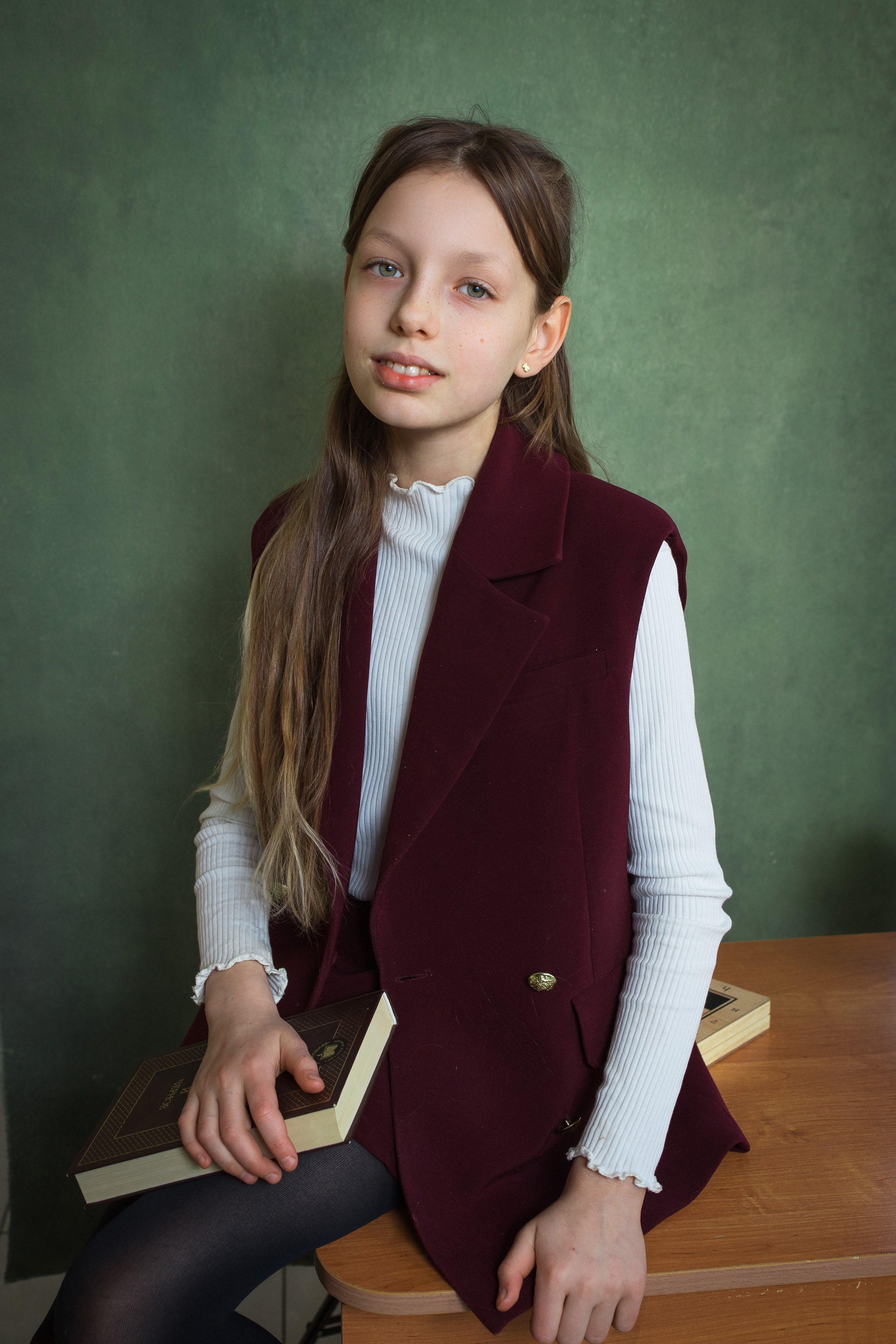 Средняя школа (портреты). Фотограф Ногинск Электросталь Наталья Осетрова