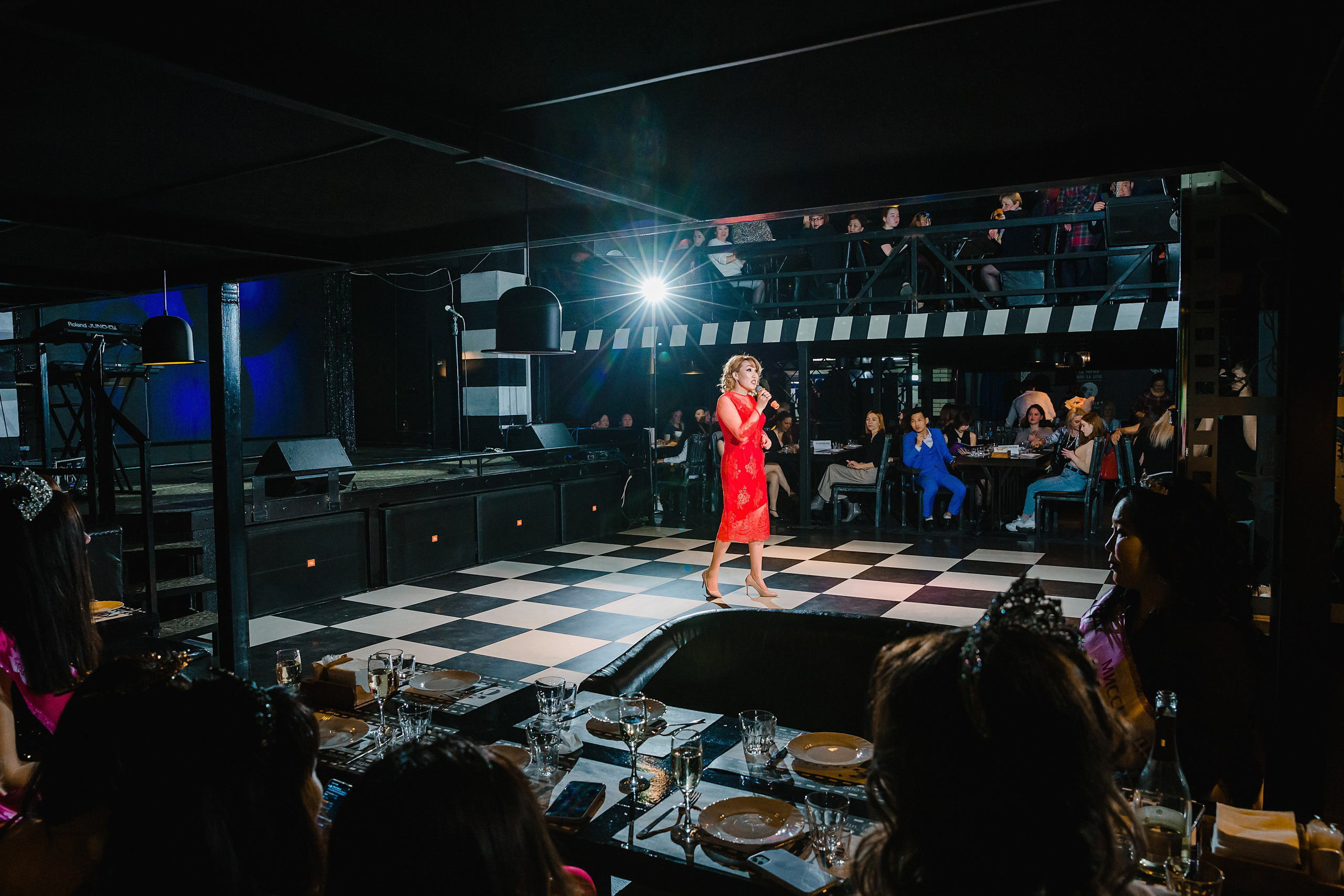 Шоу Талантов Миссис Бурятия. Фотограф и видеограф в Улан-Удэ: Аюна Габагуева и Артём Шаханов