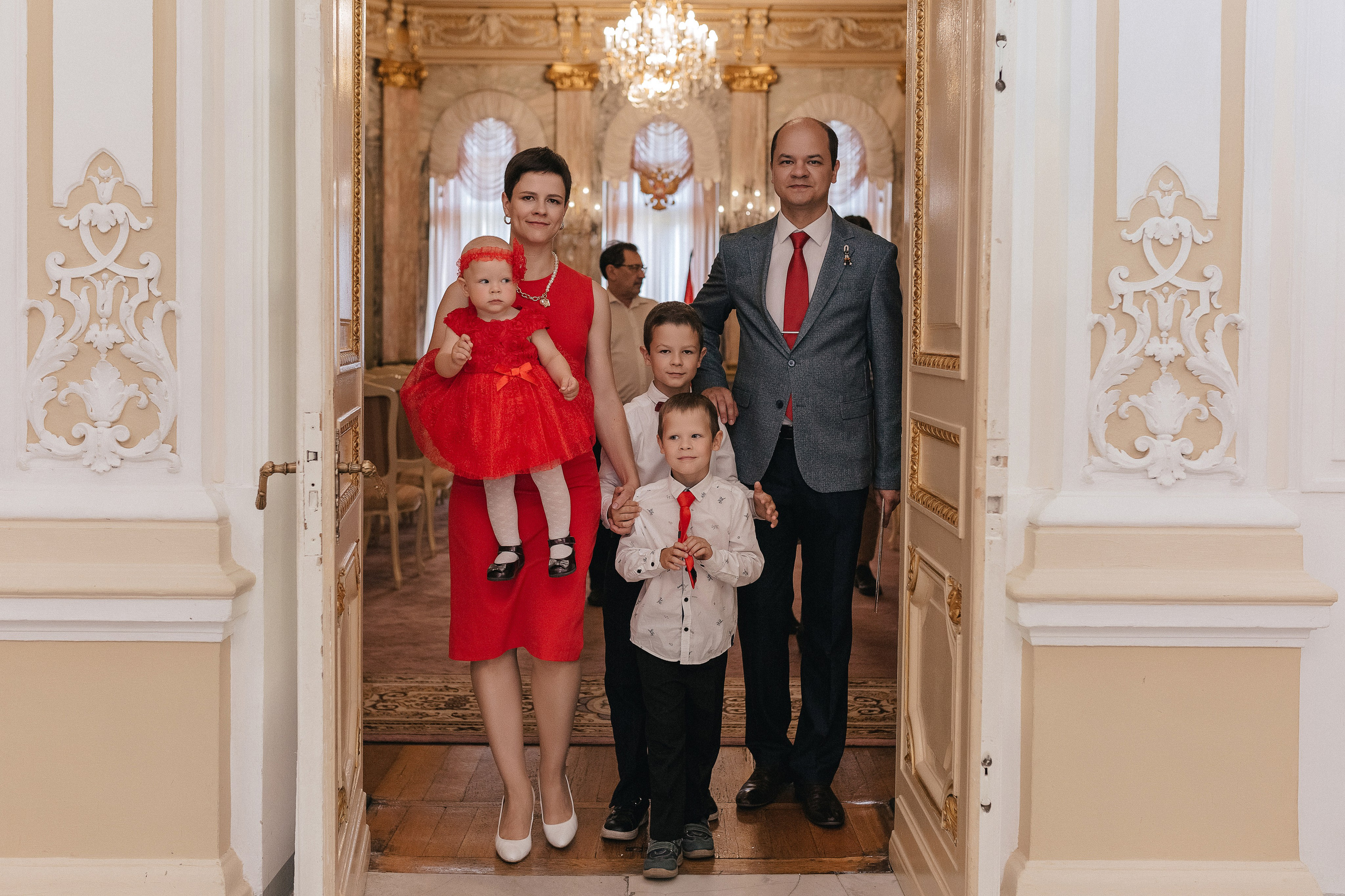 Семья. Дворец Малютки. Семейный фотограф в Санкт-Петербурге Любовь Савкина