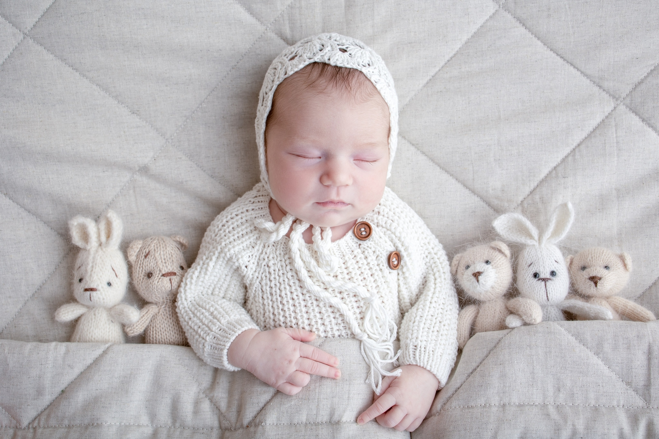 Нежная и милая фотосессия первых дней жизни Вашего ребенка в Минске. Фотограф новорождённых Минск — стоимость newborn фотосессии в Минске