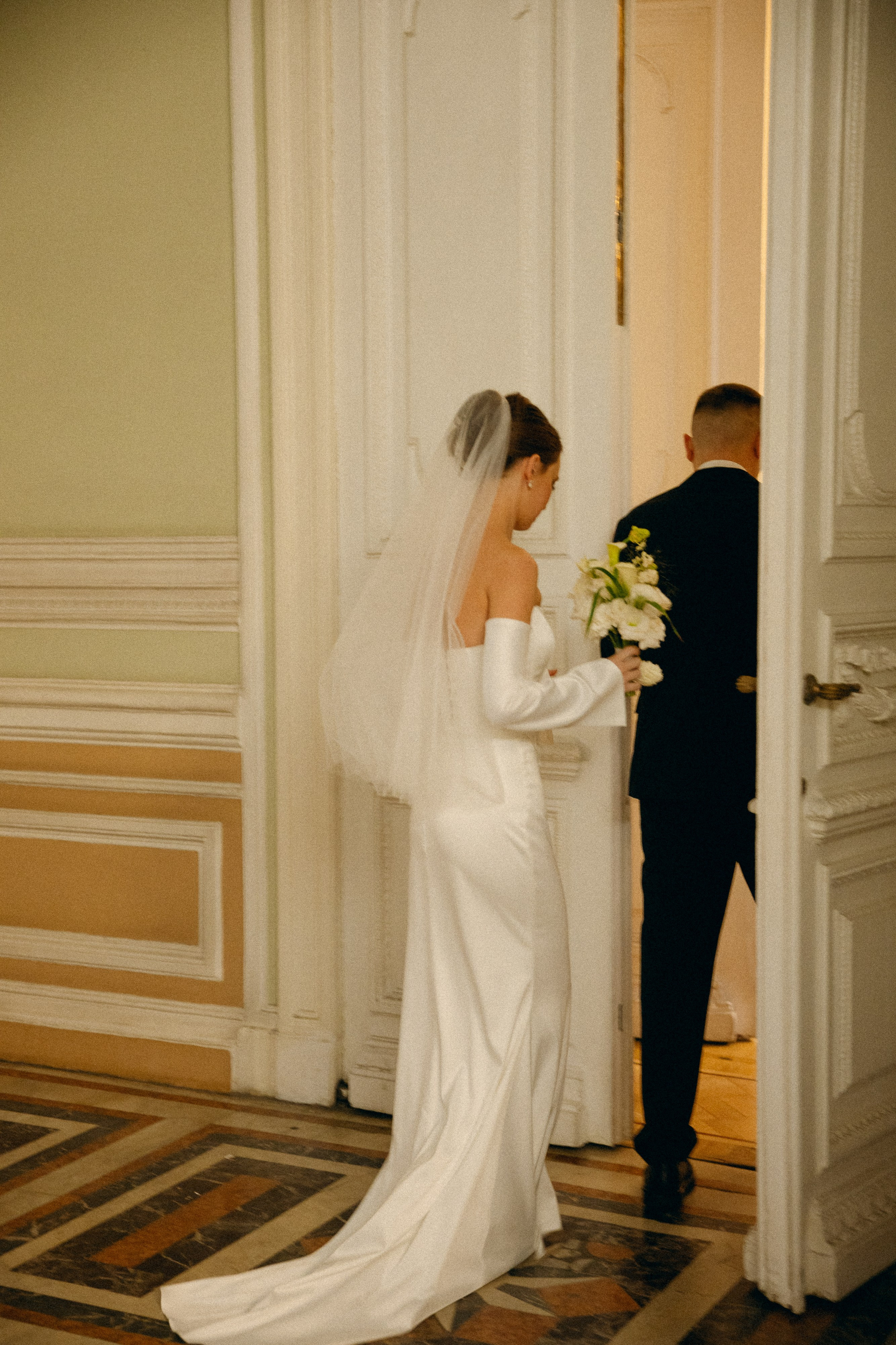 Только вдвоем под небом Петербурга. Свадебный фотограф Таня Караисаева