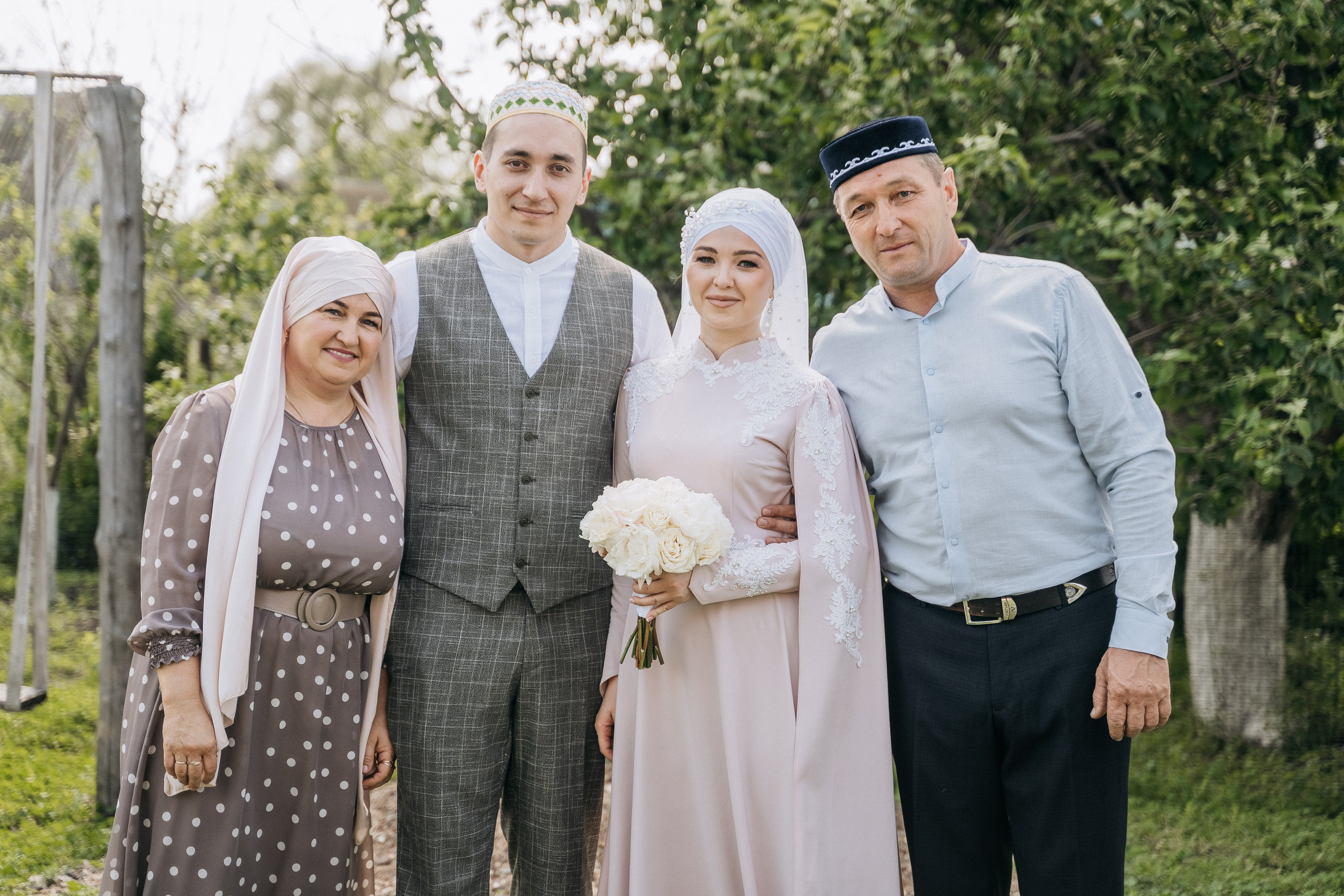 Асхат и Аделия. Свадебный семейный фотограф Ксения Божко Уфа Раевка никах в Нарыстау