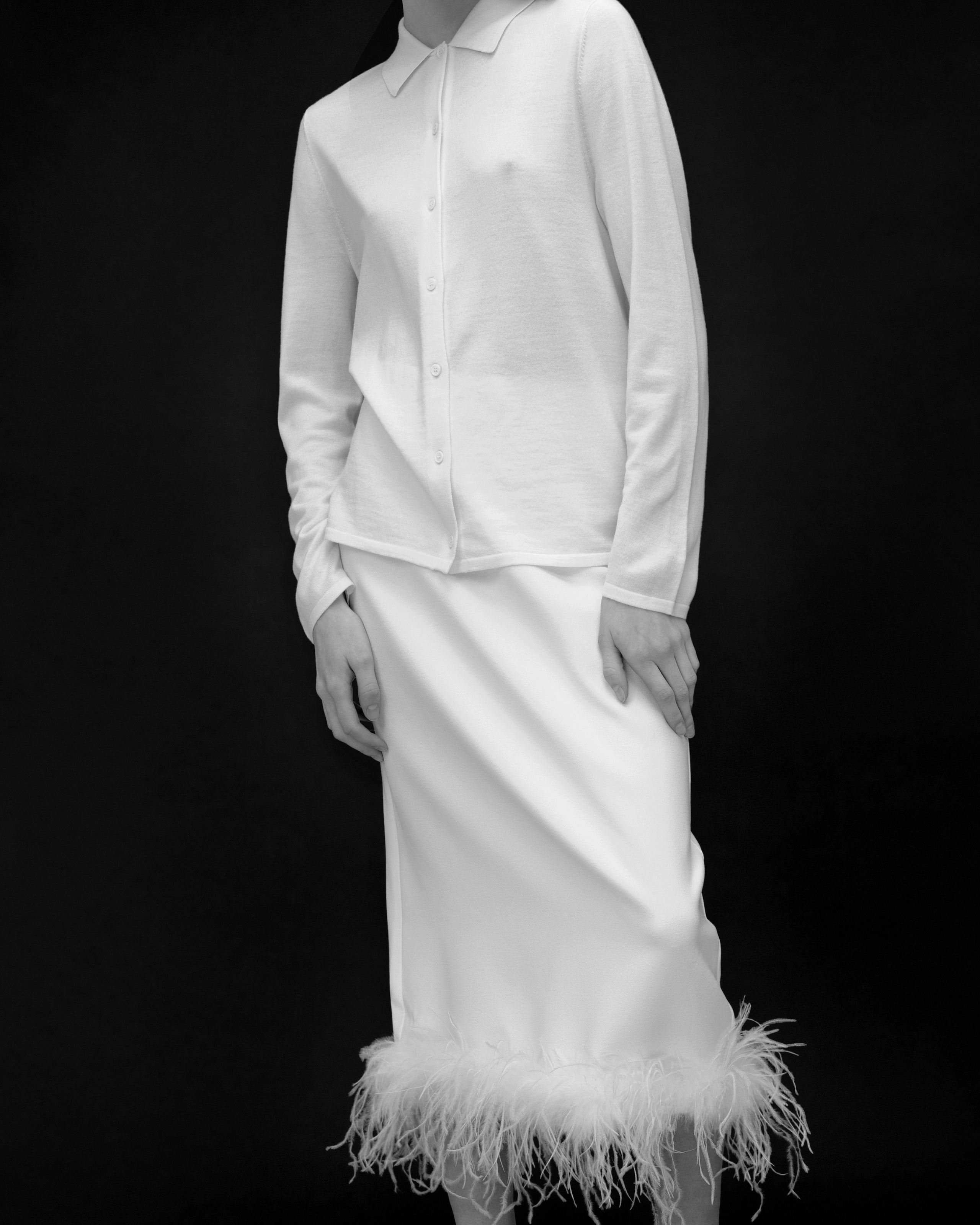 MONOCHROME PLUMAGE & SILHOUETTE DESIGN. Таис Суворова — Арт-директор, Fashion & Still Life фотограф. Кампейны и High-End ретушь. Москва