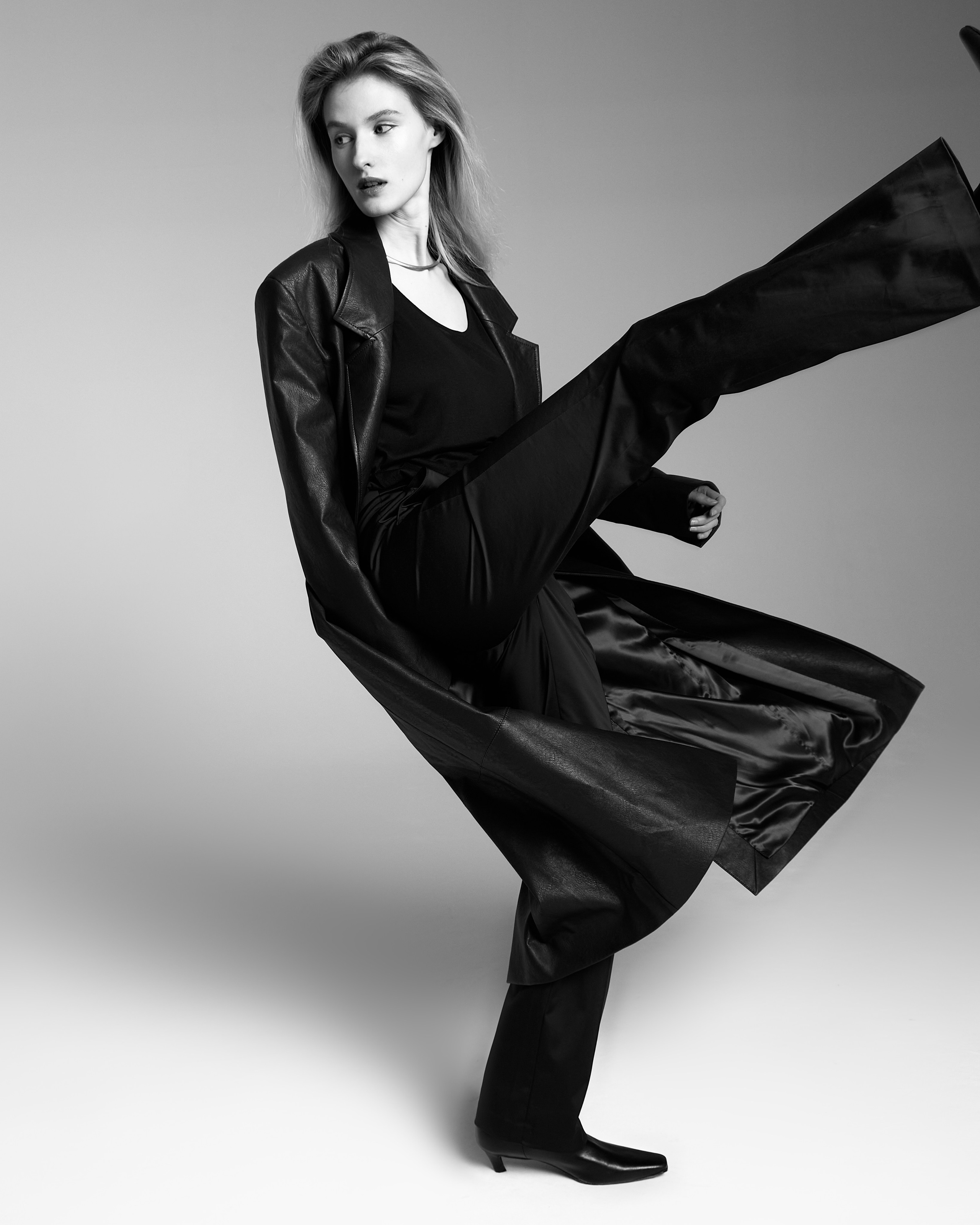 FASHION STORY / DRIES VAN NOTEN & SELECTION. Таис Суворова — Арт-директор, Fashion & Still Life фотограф. Кампейны и High-End ретушь. Москва