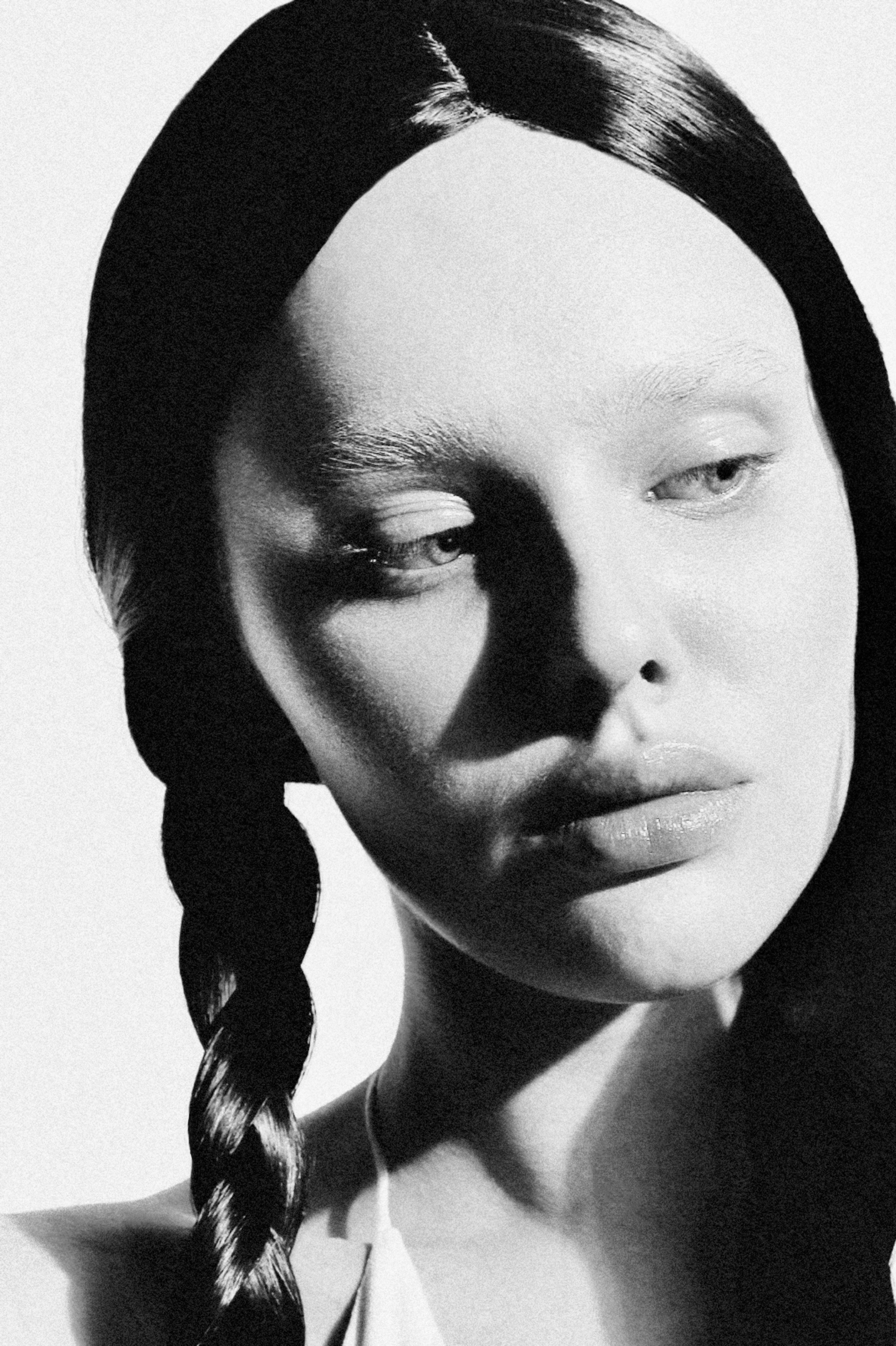VISUAL RESEARCH / SURREALISM & TEXTURES. Таис Суворова — Арт-директор, Fashion & Still Life фотограф. Кампейны и High-End ретушь. Москва
