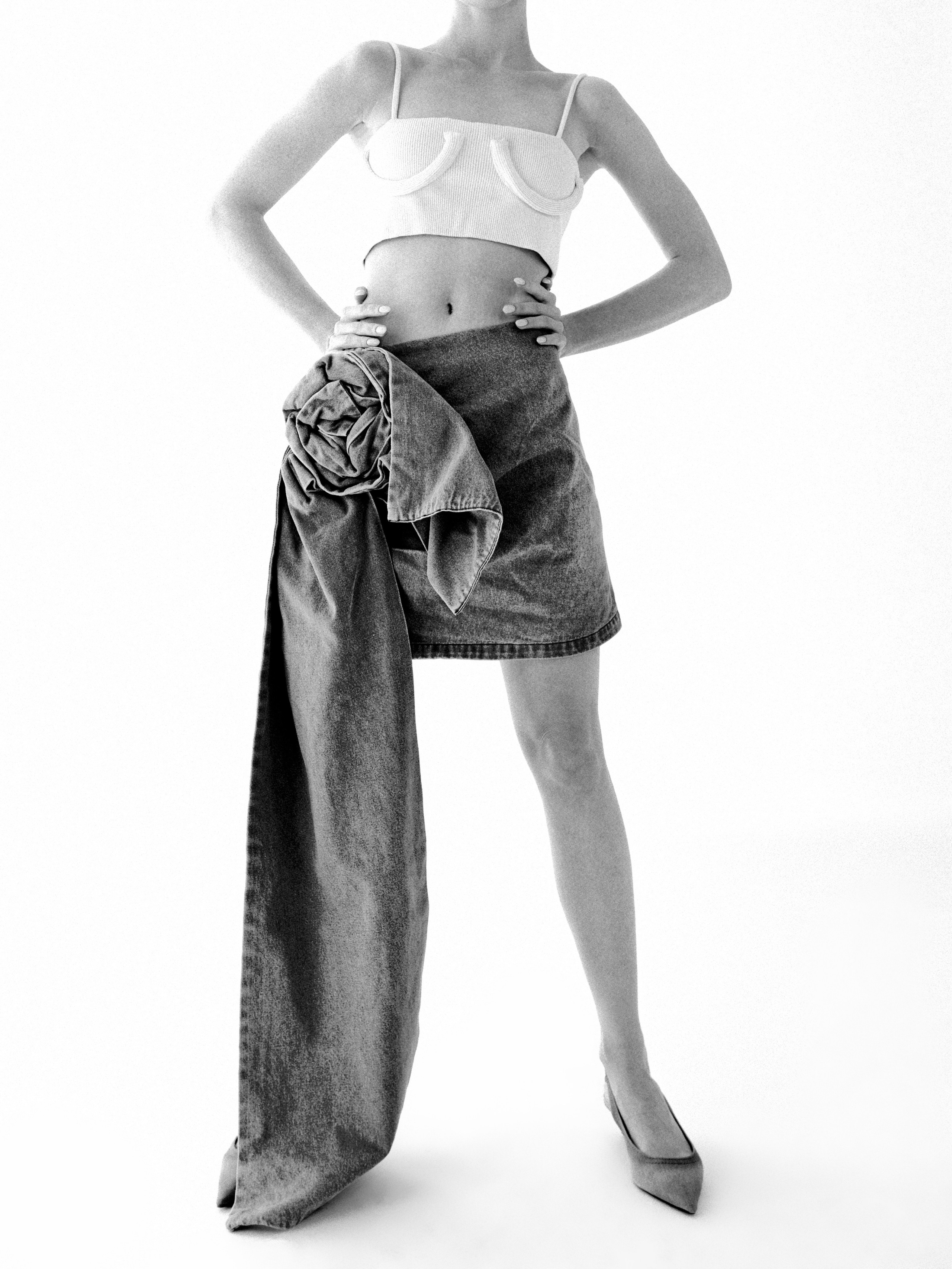MIXED-BRAND FASHION EDITORIAL. Таис Суворова — Арт-директор, Fashion & Still Life фотограф. Кампейны и High-End ретушь. Москва