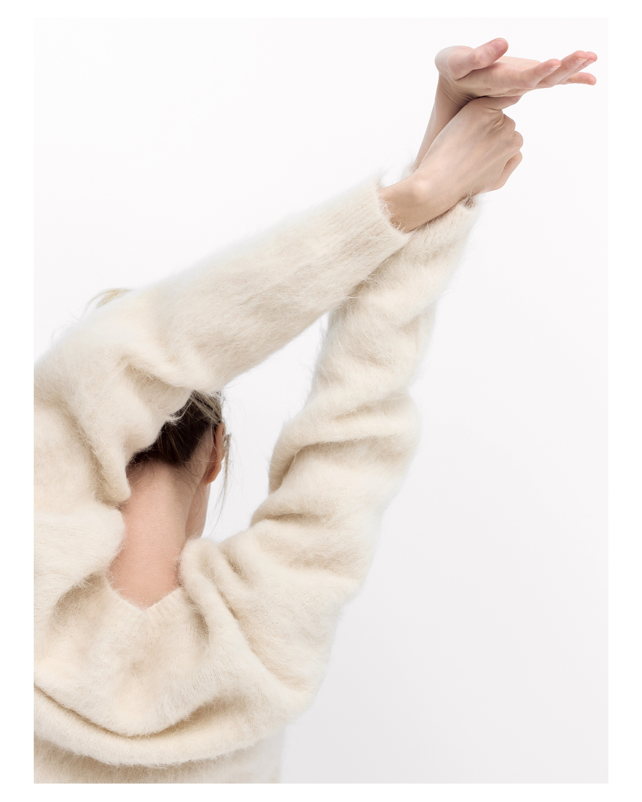 MIXED-BRAND FASHION EDITORIAL. Таис Суворова — Арт-директор, Fashion & Still Life фотограф. Кампейны и High-End ретушь. Москва