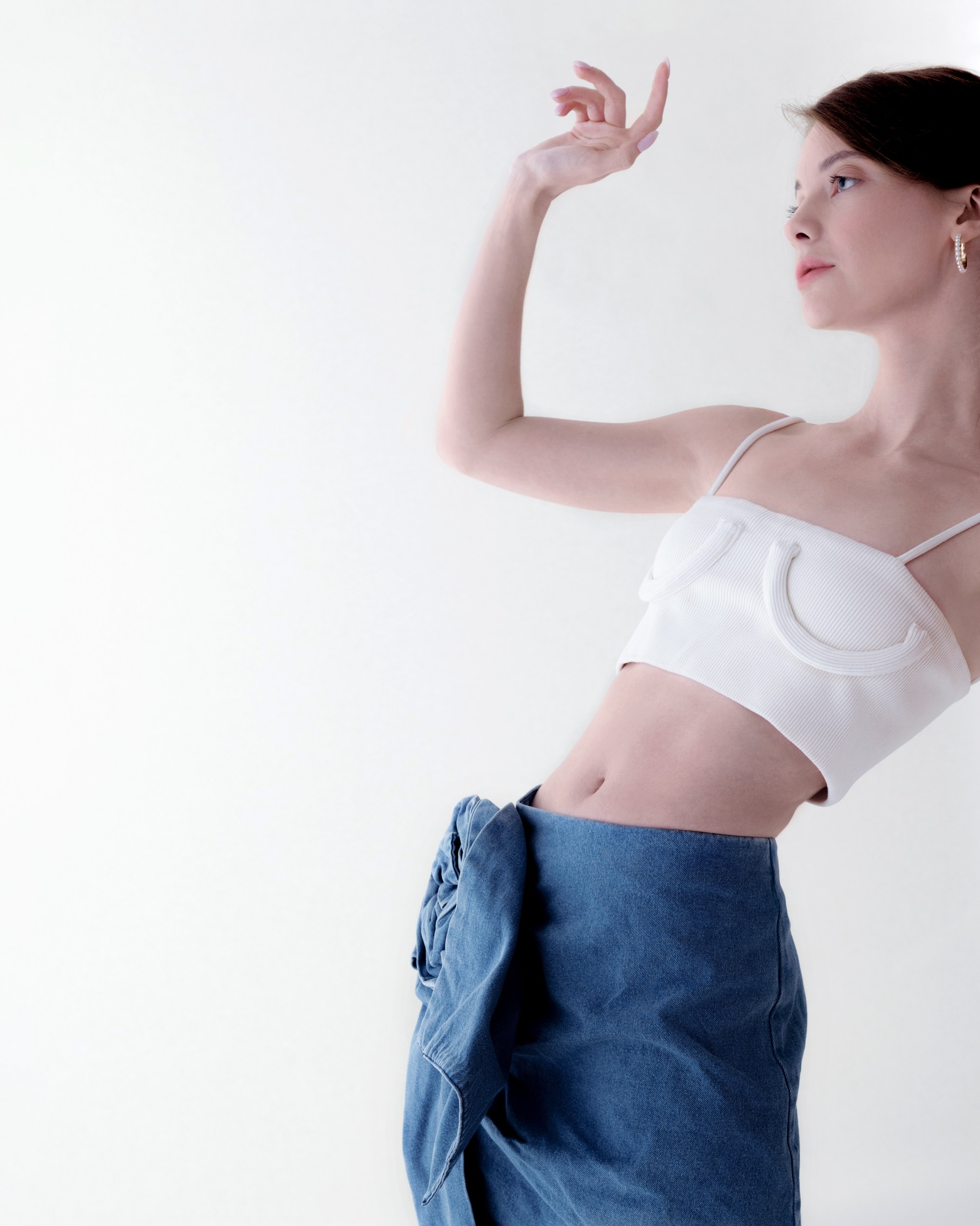MIXED-BRAND FASHION EDITORIAL. Таис Суворова — Арт-директор, Fashion & Still Life фотограф. Кампейны и High-End ретушь. Москва