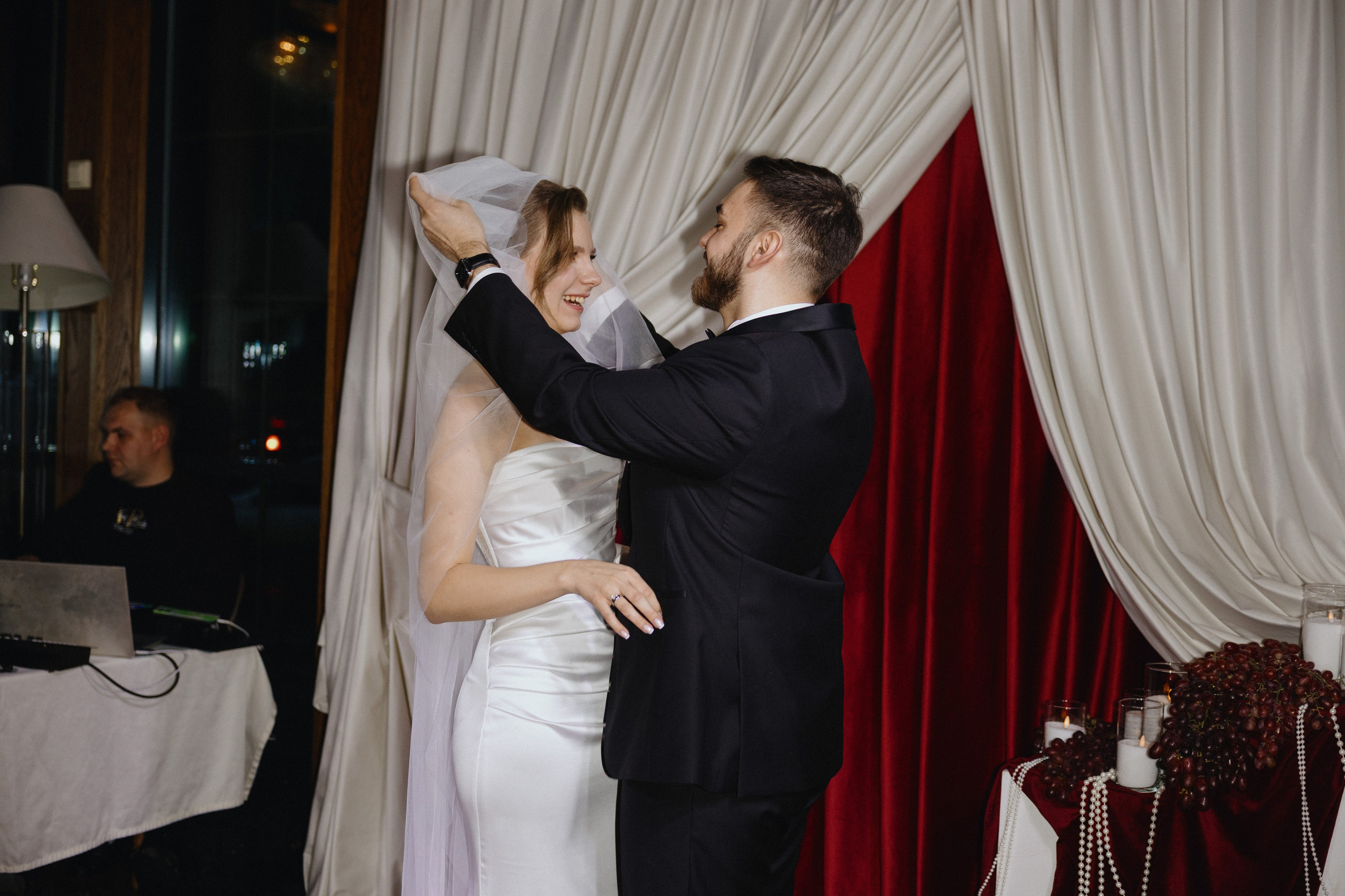 Свадьба Никиты и Оли в Санкт-Петербурге. Свадебный фотограф СПБ