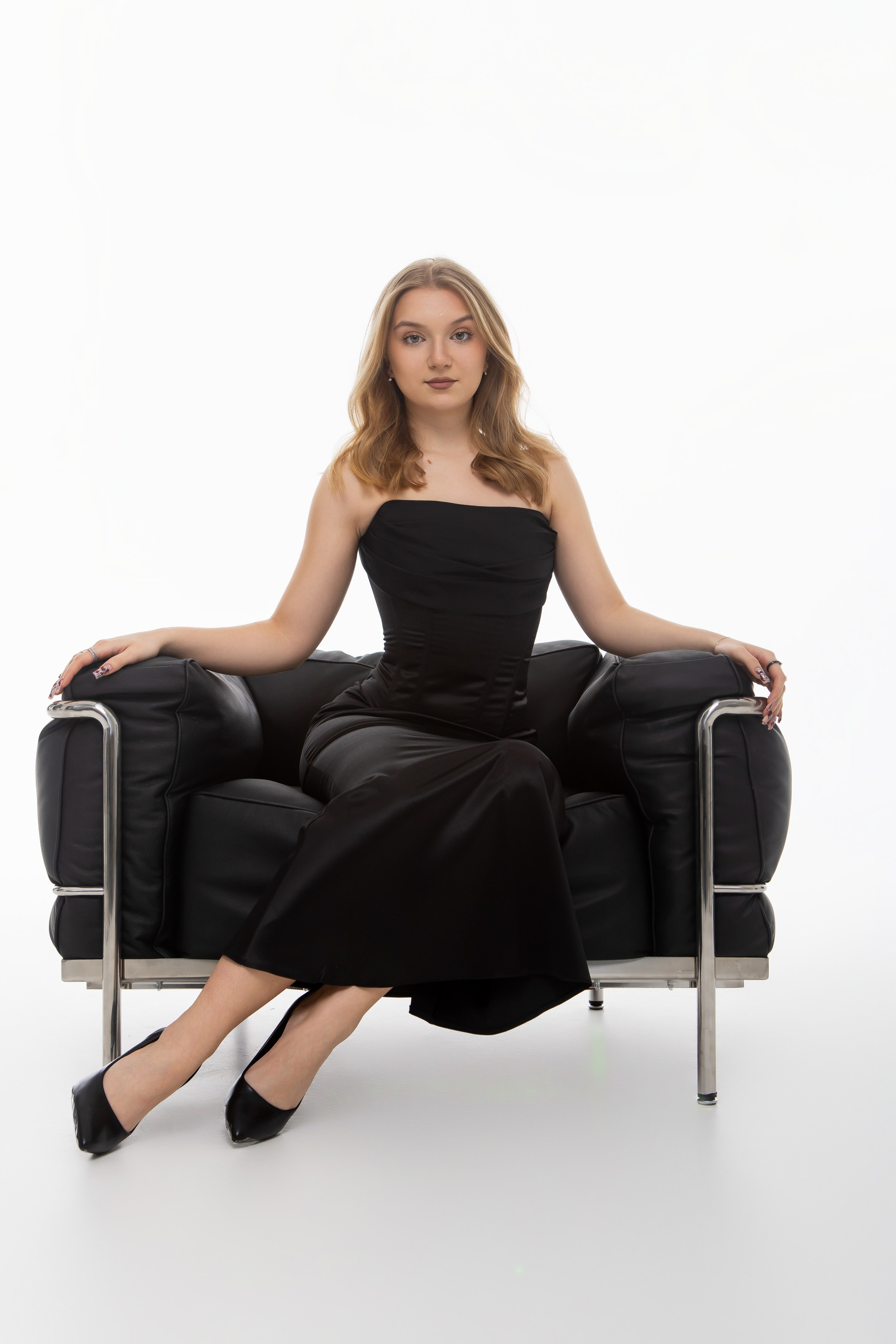 Студия Гимназия 12 11 А 2024 г. Свадебный и портретный Фотограф в Липецке Дмитрий Котюков