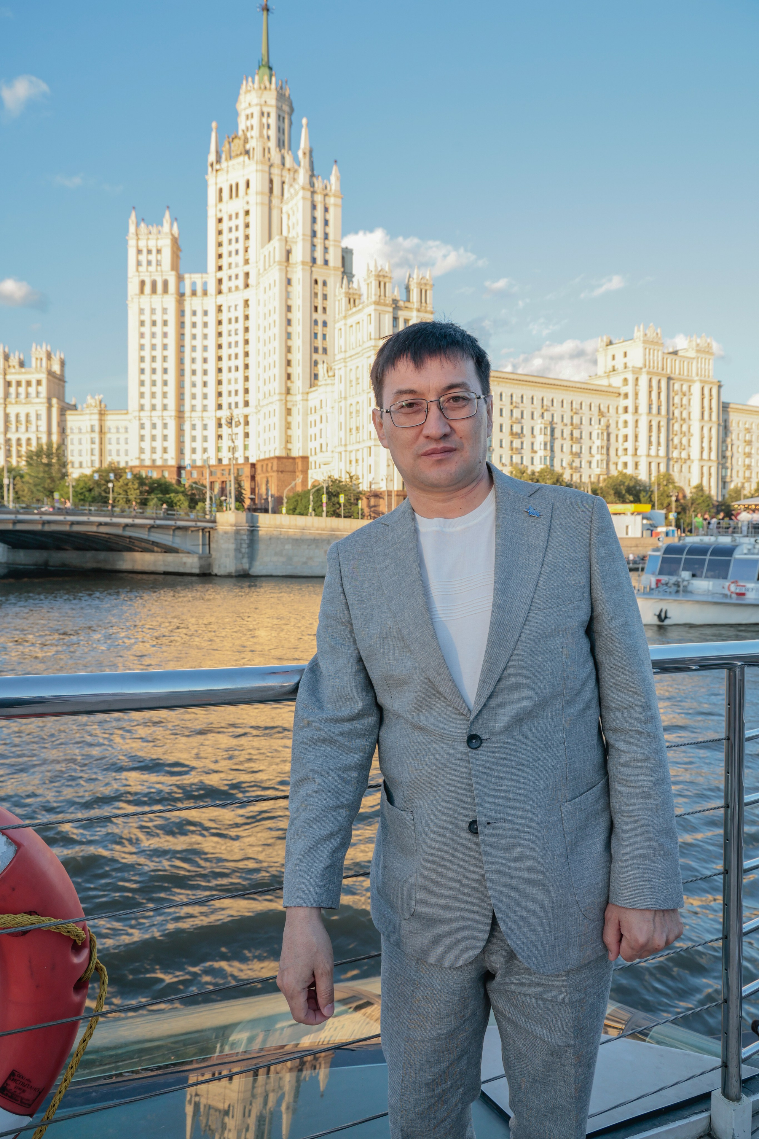 Теплоход. Фотограф и видеограф — Москва