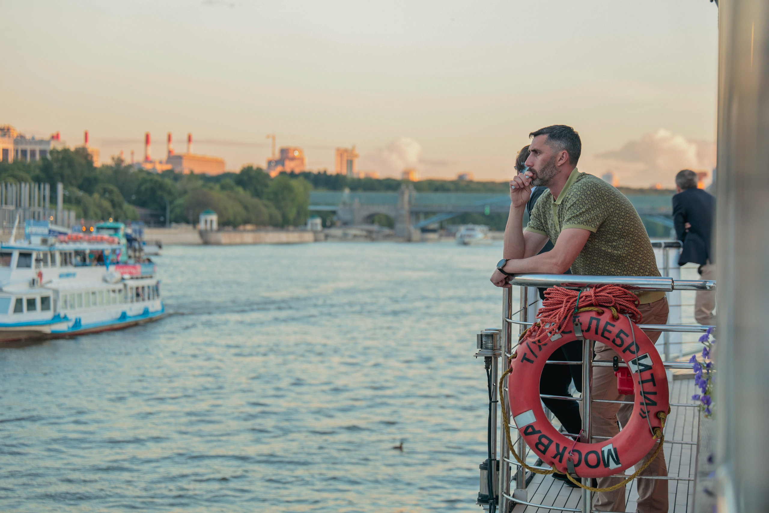 Теплоход. Фотограф и видеограф — Москва