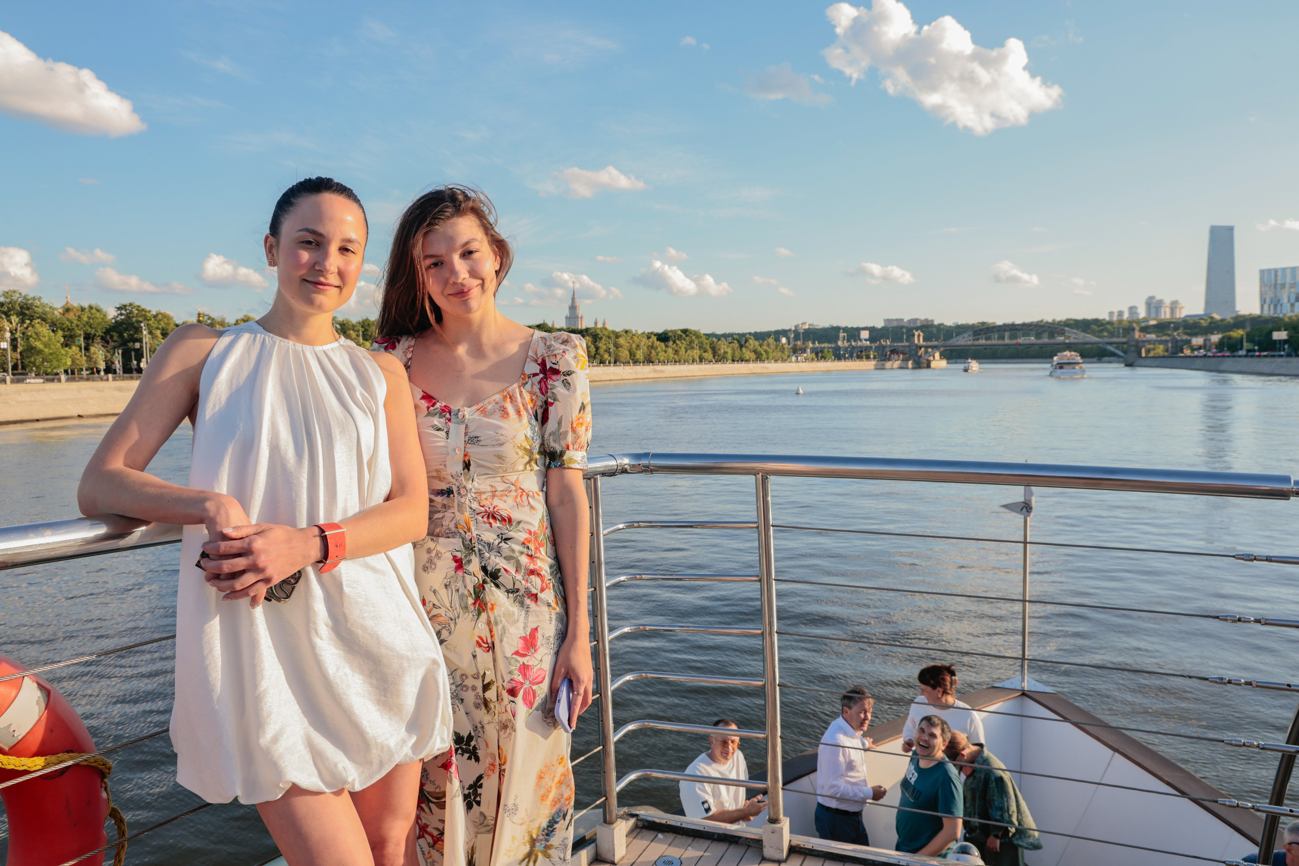 Теплоход. Фотограф и видеограф — Москва