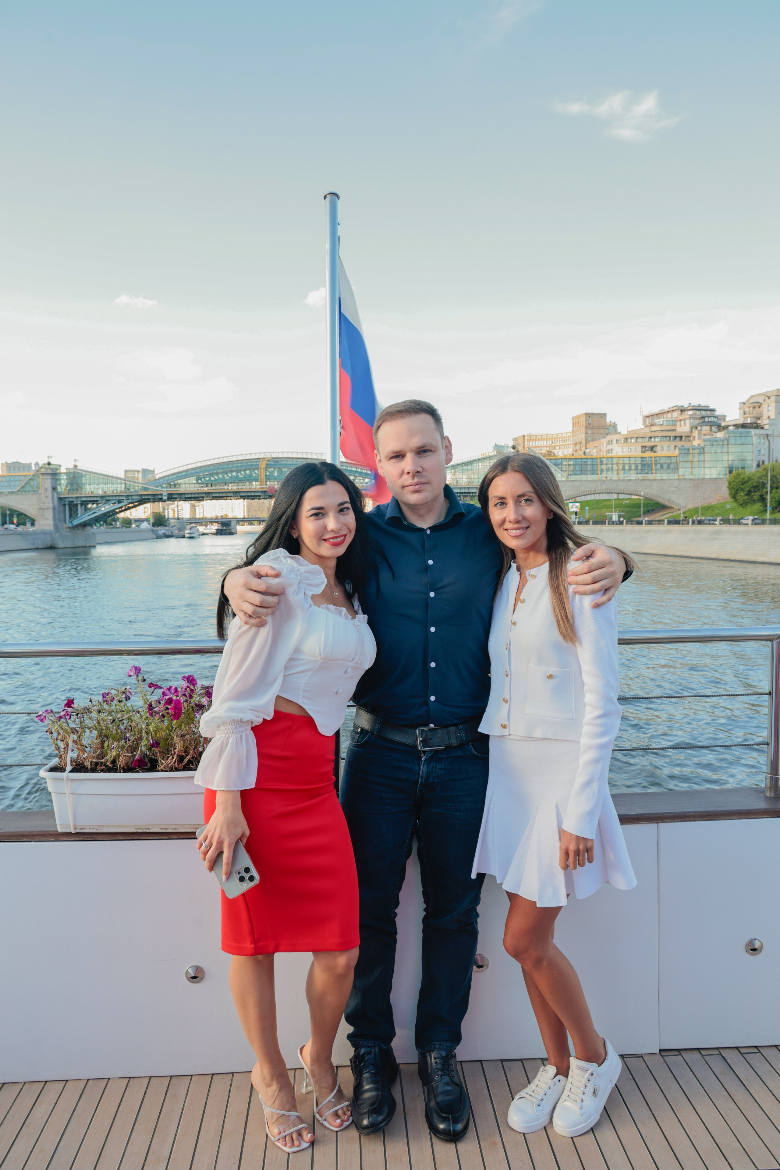 Теплоход. Фотограф и видеограф — Москва