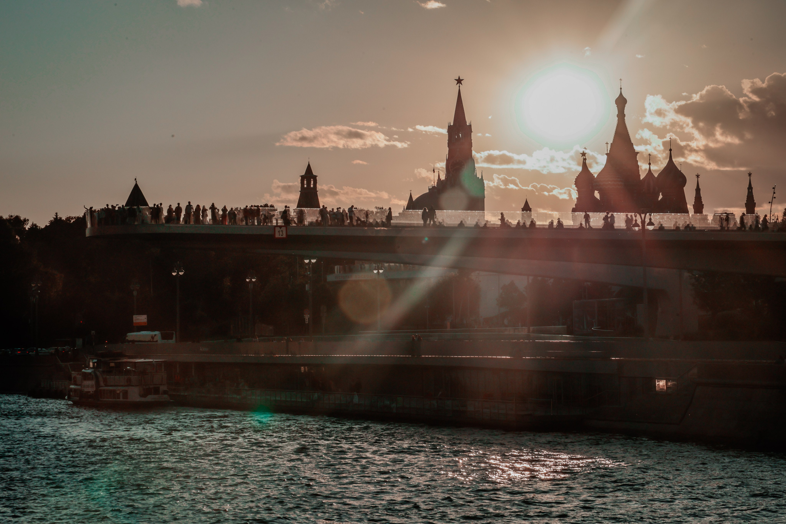Теплоход. Фотограф и видеограф — Москва