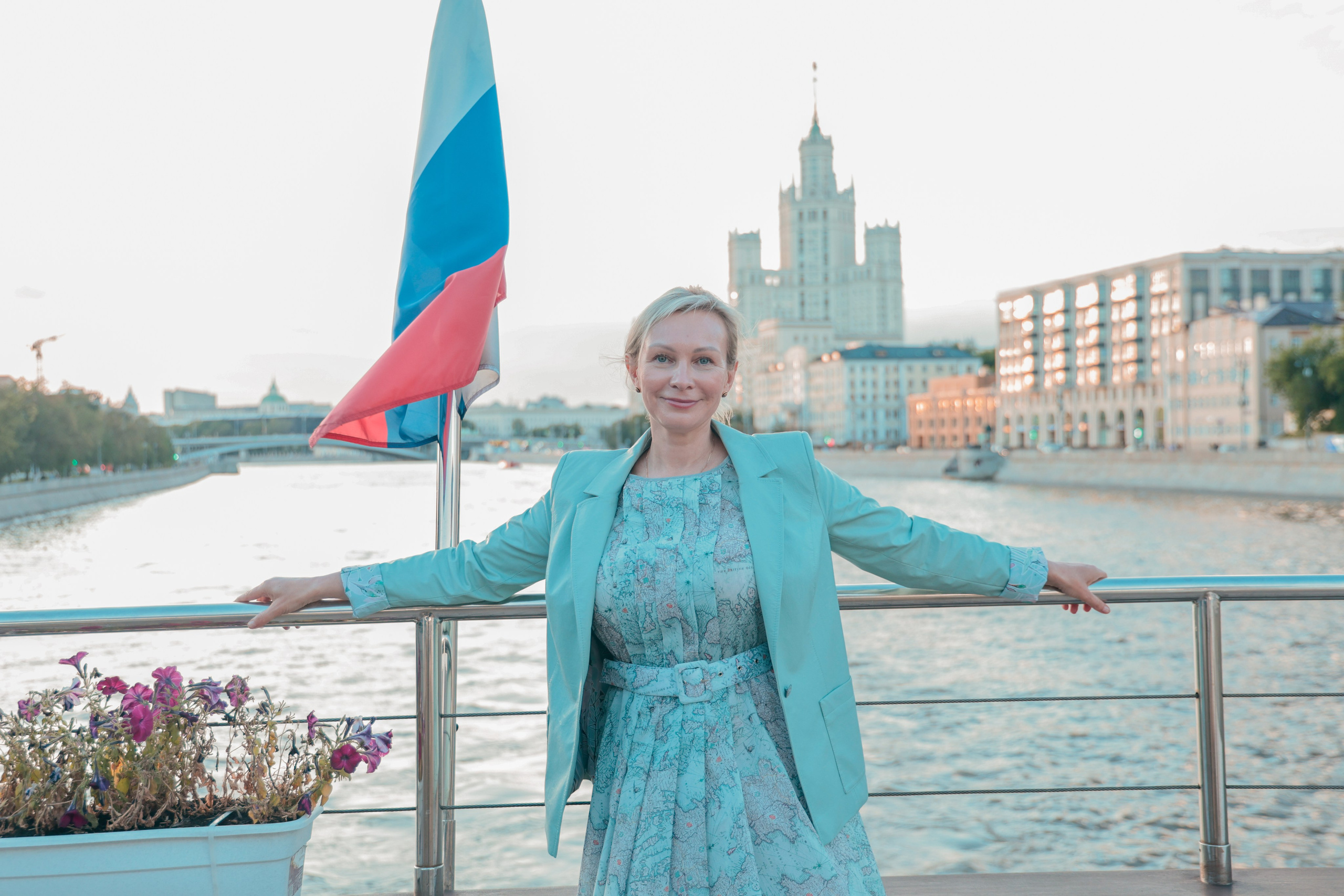 Теплоход. Фотограф и видеограф — Москва