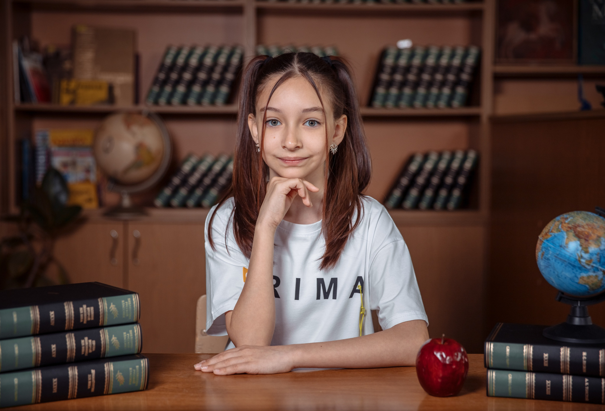 Начальные классы. Выпускные школьные фото­альбомы для школ и детских садов в Волгограде и Волжском