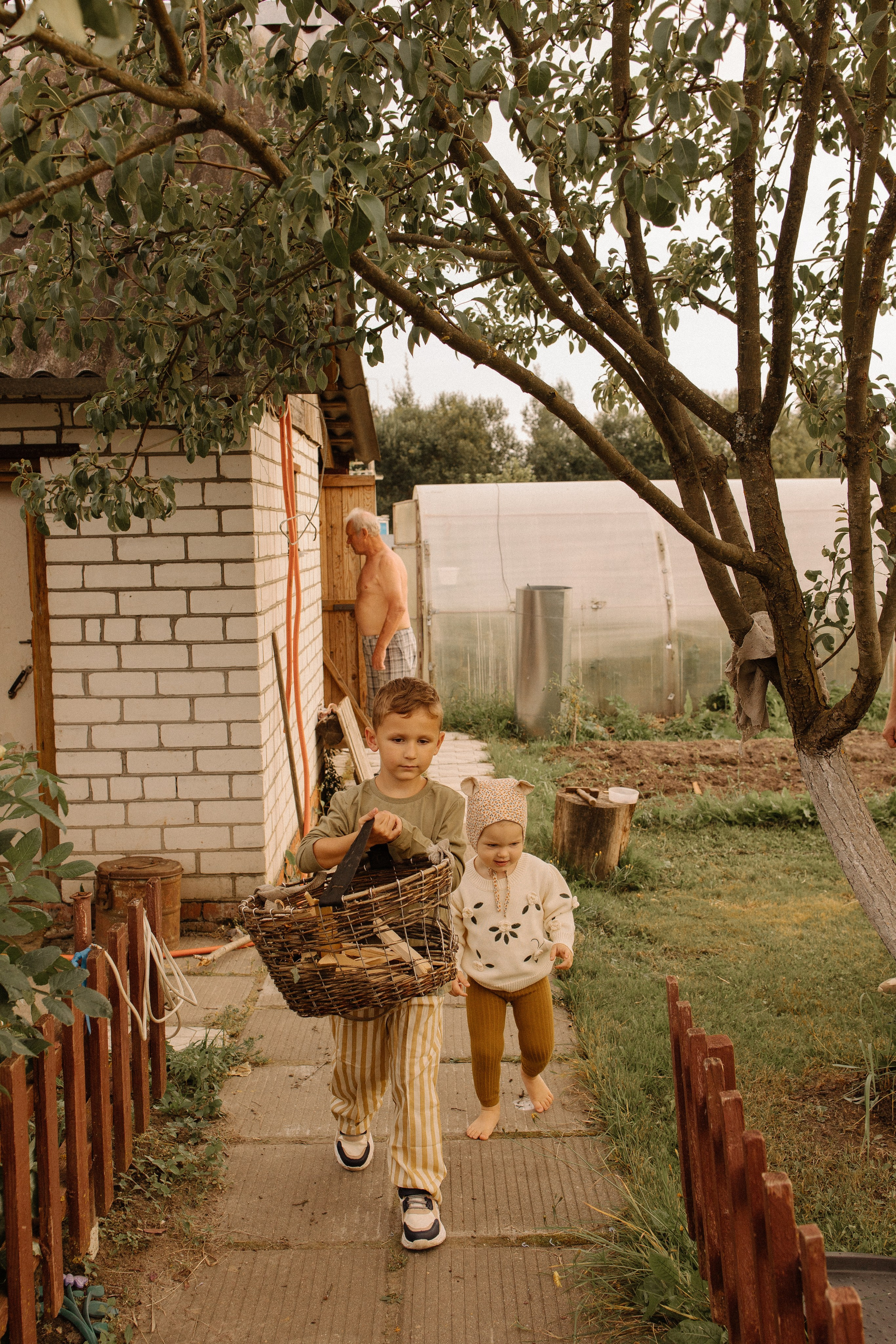 Бабушка и внуки. Семейный фотограф Александра Тарасова