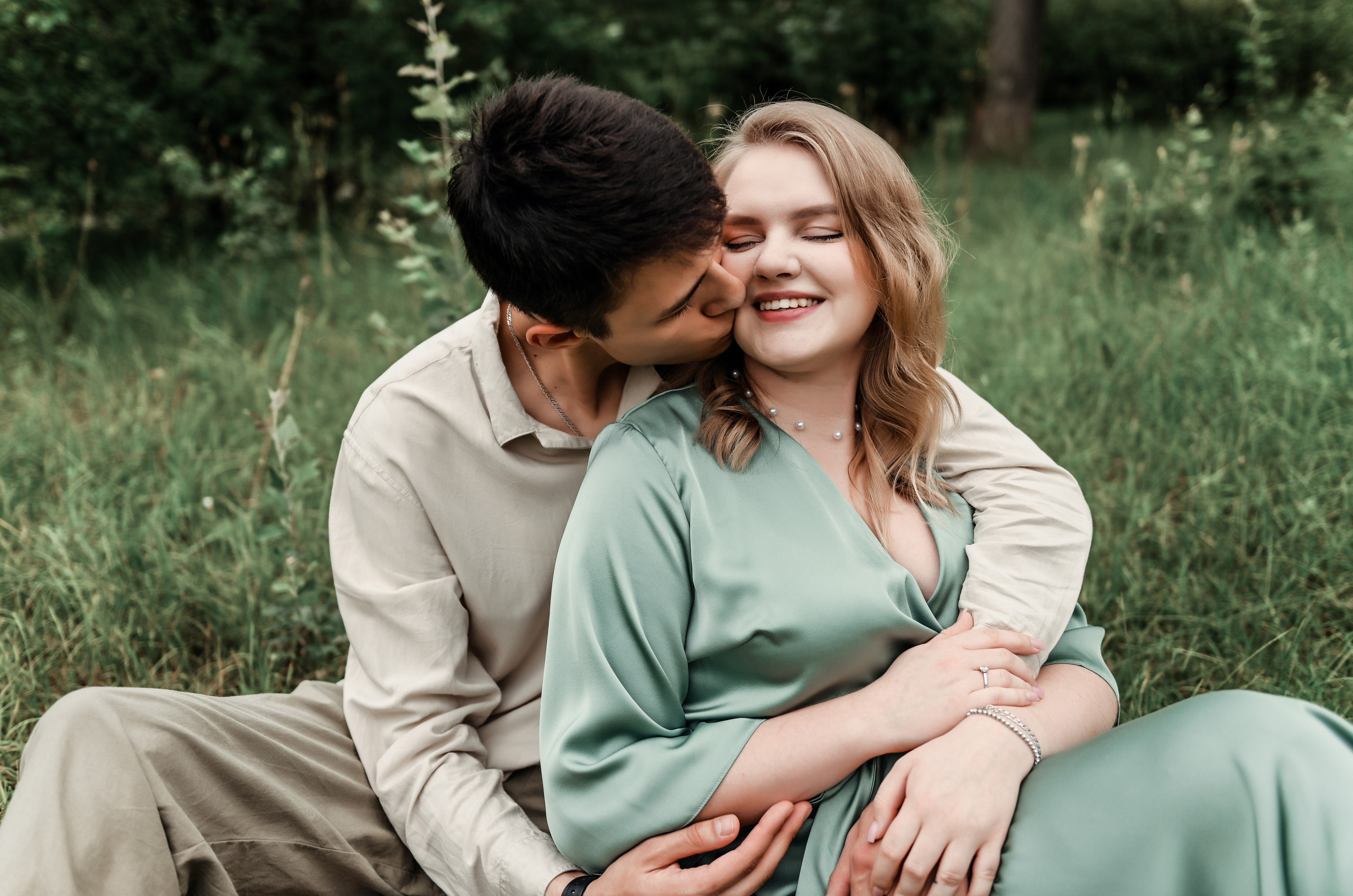 Love story прогулка вместе с песиком))). Свадебный, семейный, детский, контент фотограф в Омске Максим Ильин