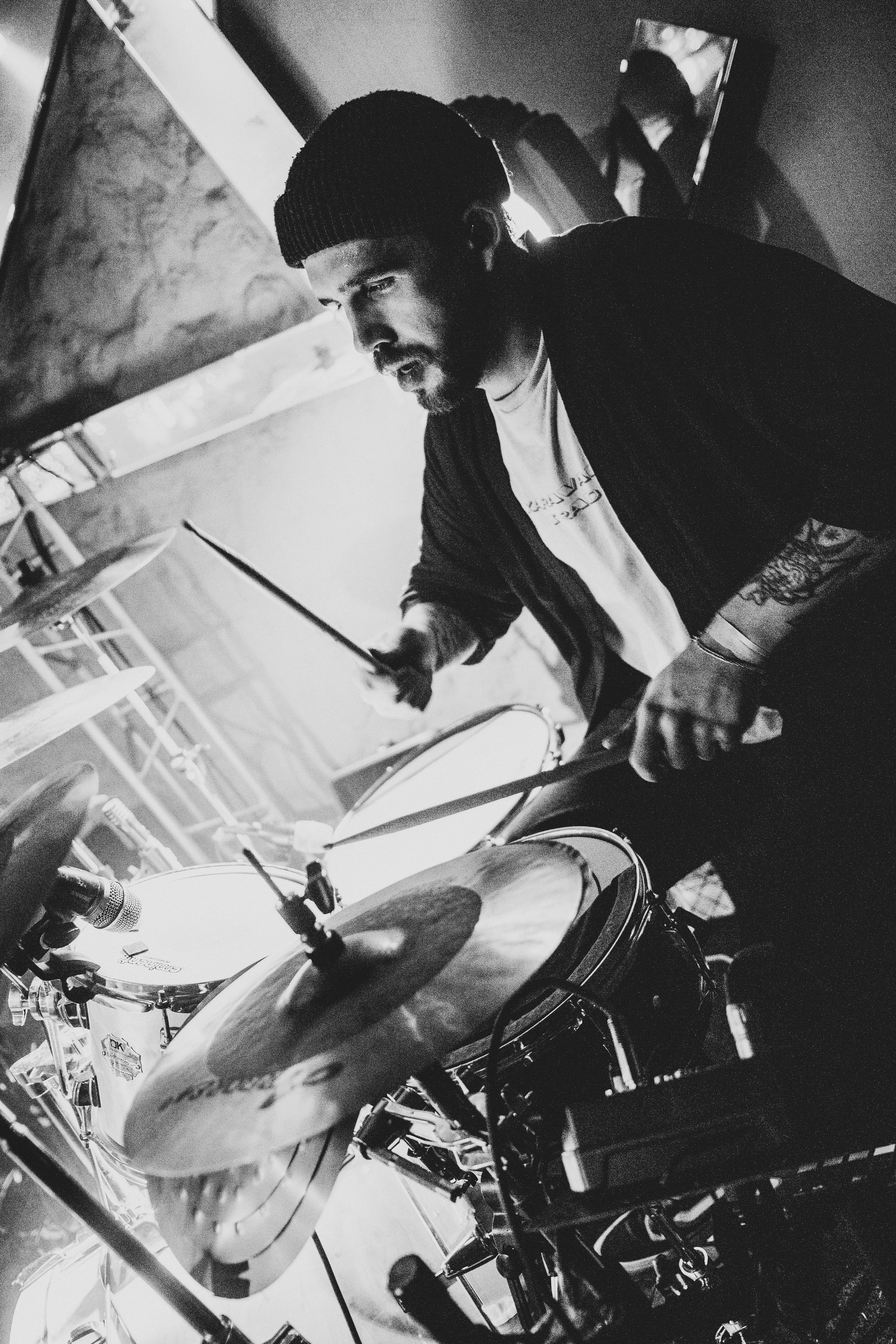 Дэммит Томаз. Фотограф для музыкантов, фотограф на концерт, концертный фотограф, съемка концерта, бэкстейдж фотограф