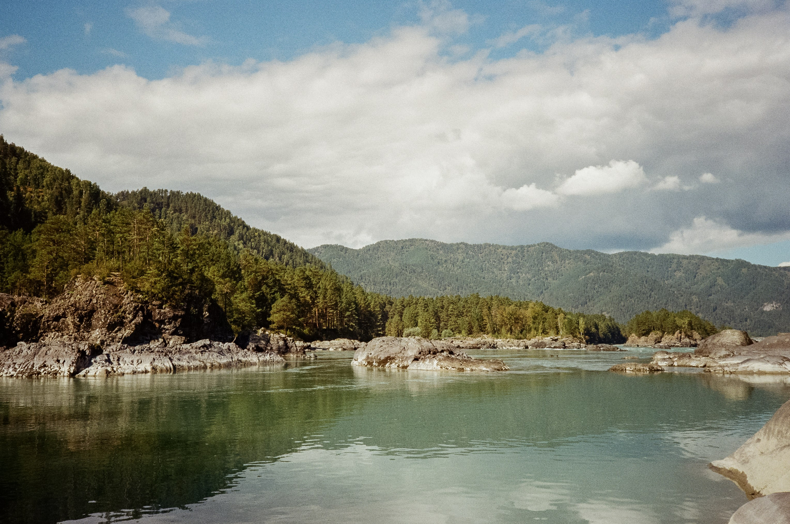 Кедровый остров. Бирюзовая Катунь. Фотограф-документалист Мария Осокина