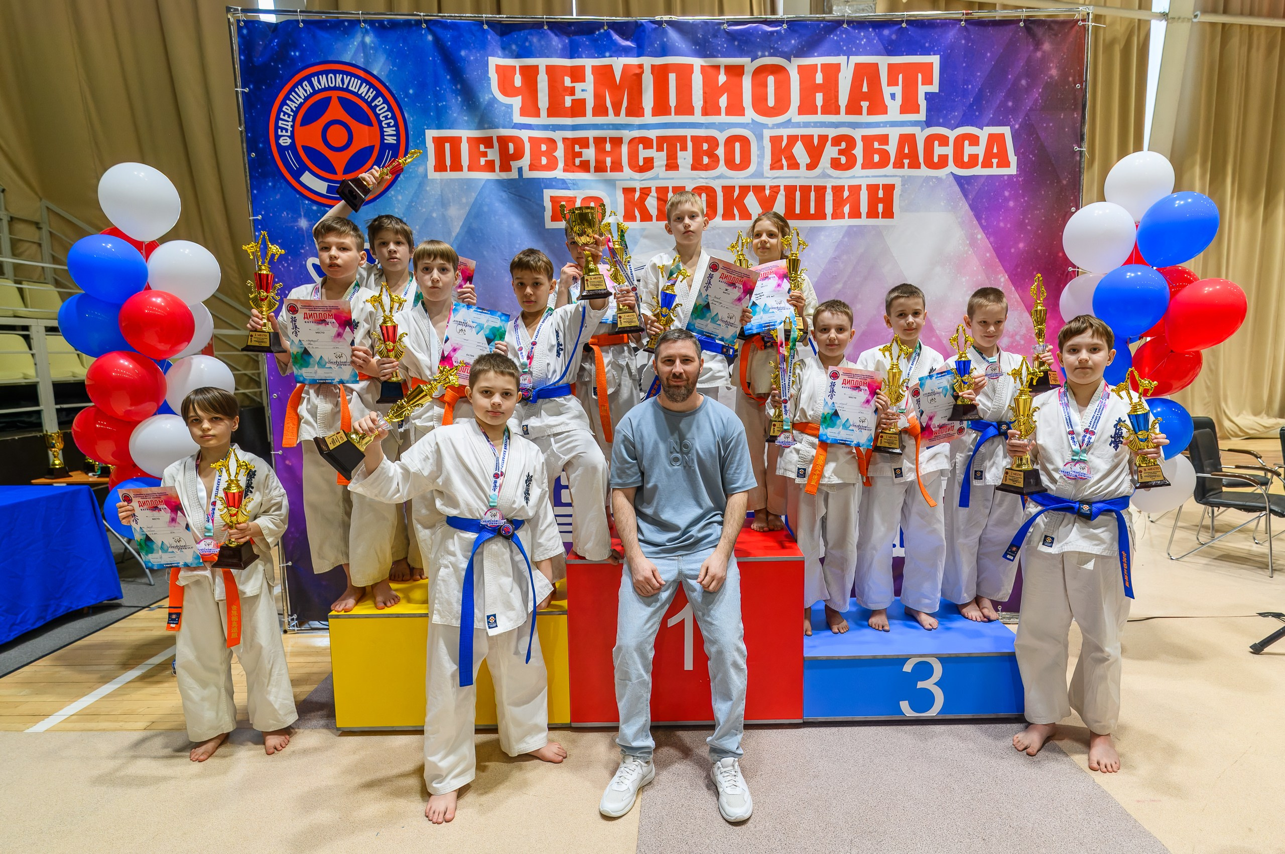 «Первенство и чемпионат Кузбасса по Киокушин» 09.03.25. Фотограф в Кемерово Владислав Шульц