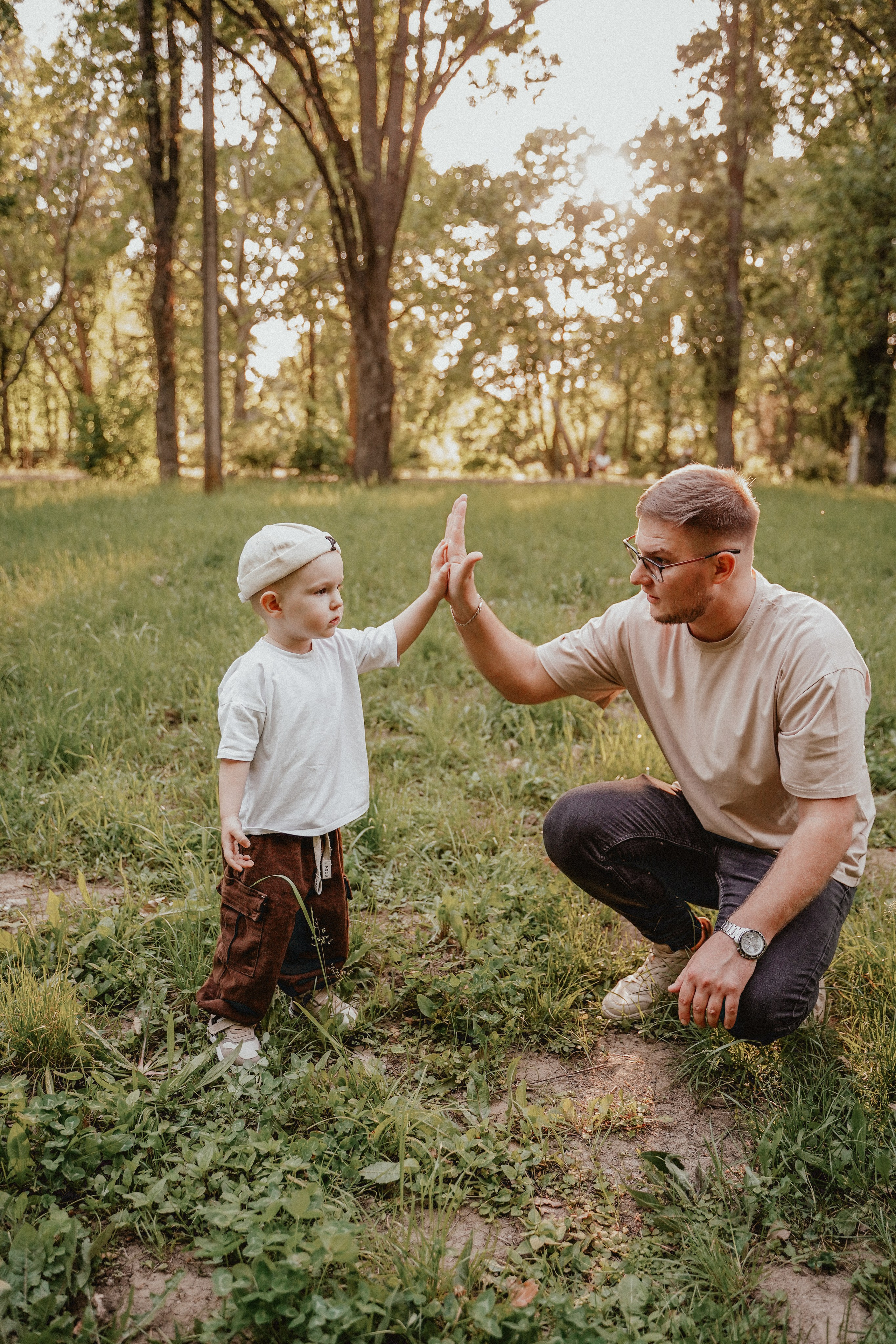 Семейная фотосессия со скейтом и самокатом. Семейный и женский фотограф в Краснодаре Анастасия Приймак