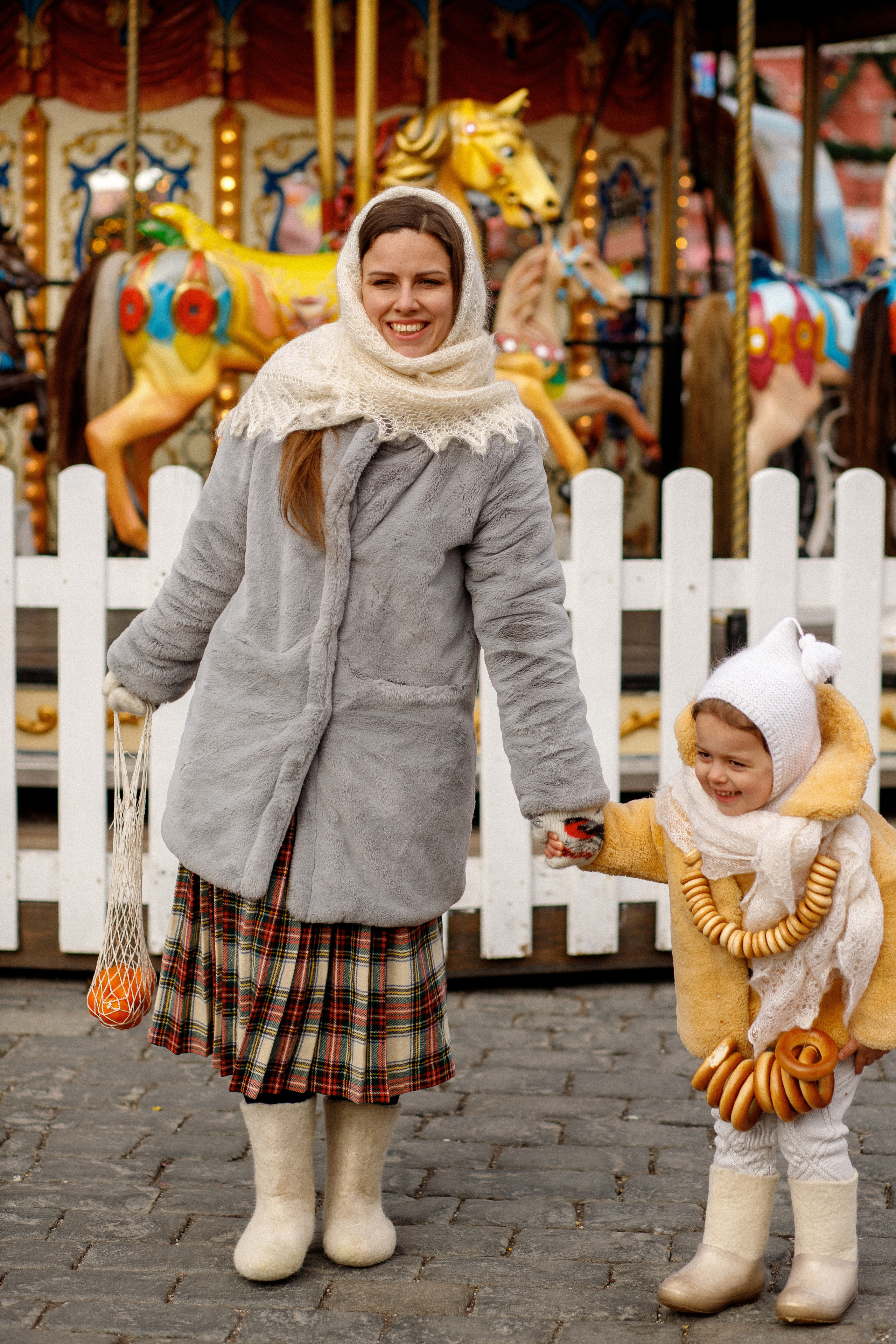 Фотосессия масленица идеи. Фотограф Карпачан Анастасия