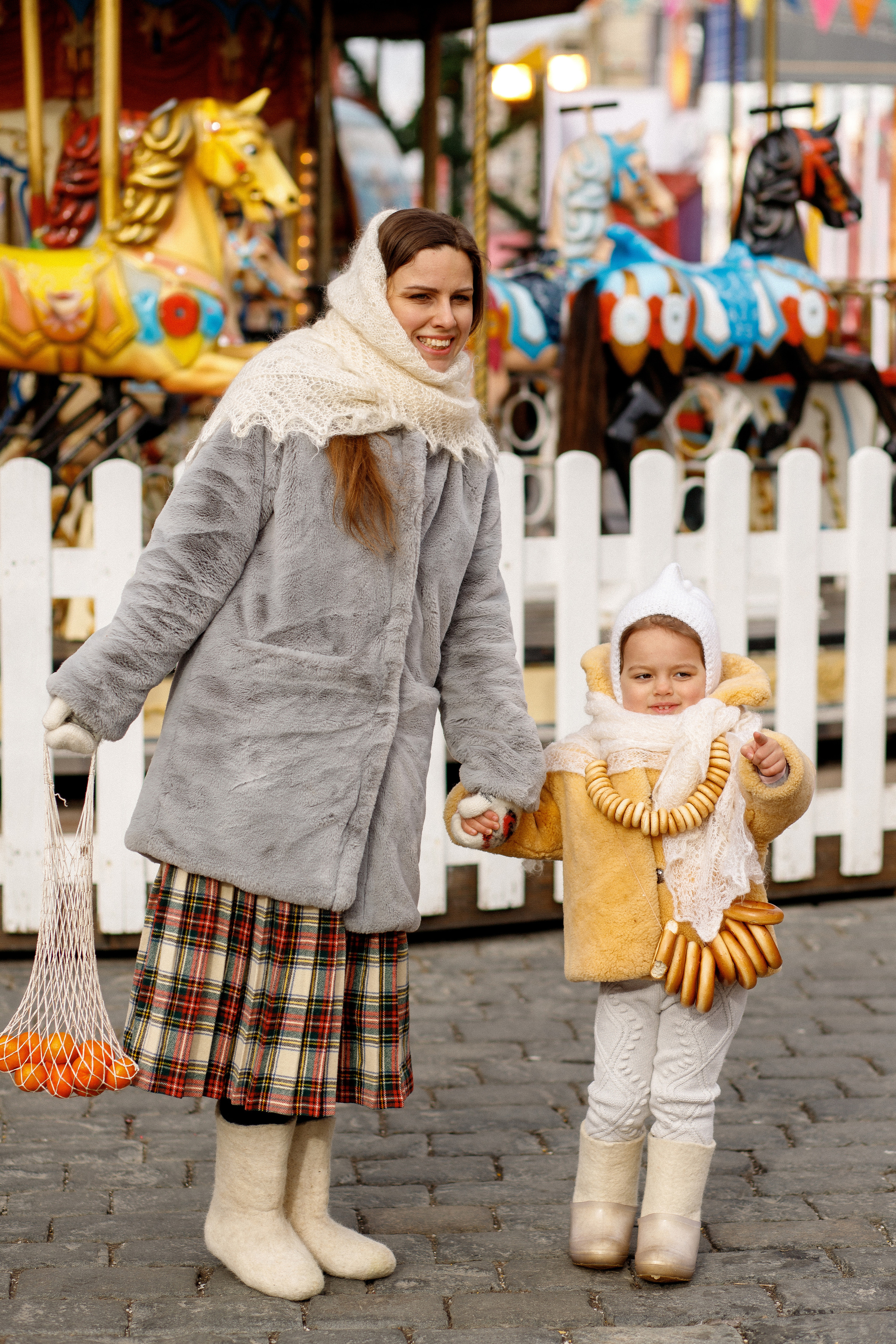 Фотосессия масленица идеи. Фотограф Карпачан Анастасия