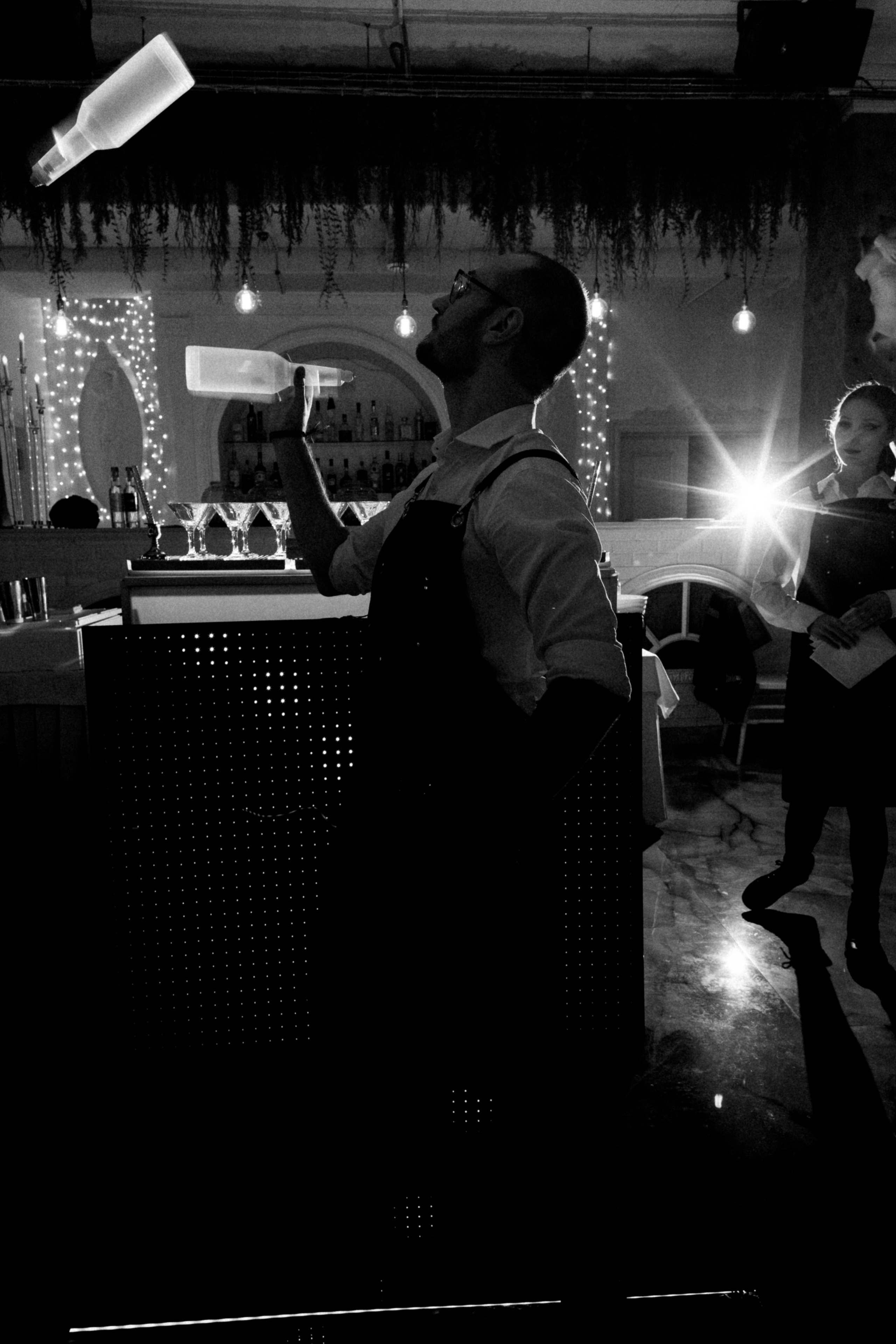 Бармен-шоу. Фотограф Карпачан Анастасия