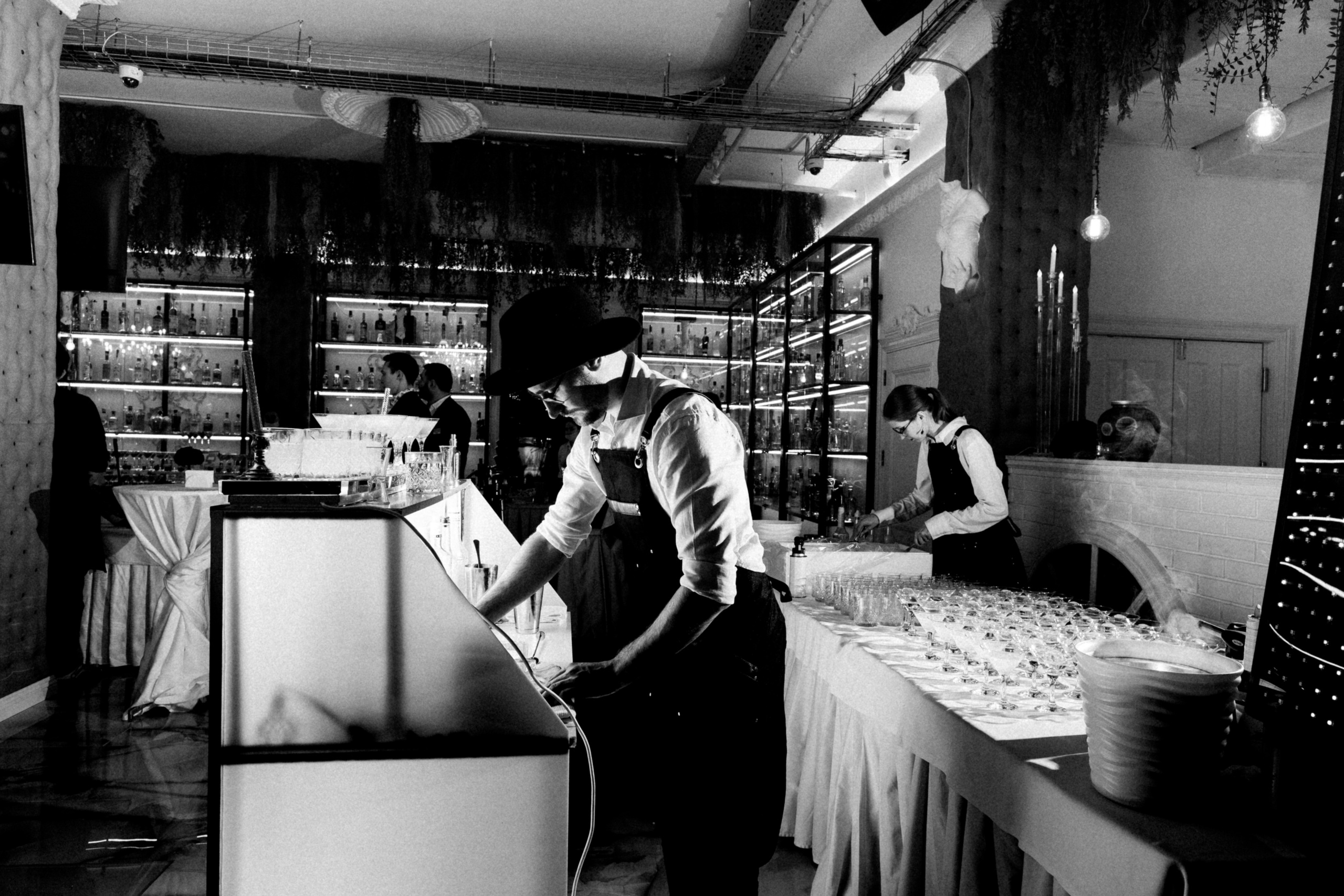 Бармен-шоу. Фотограф Карпачан Анастасия