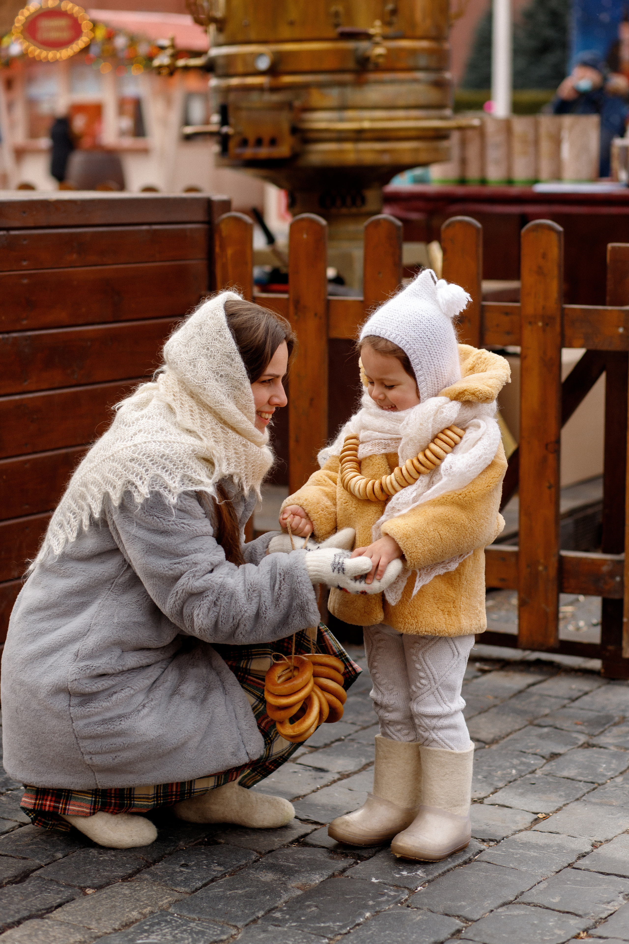Фотосессия масленица идеи. Фотограф Карпачан Анастасия