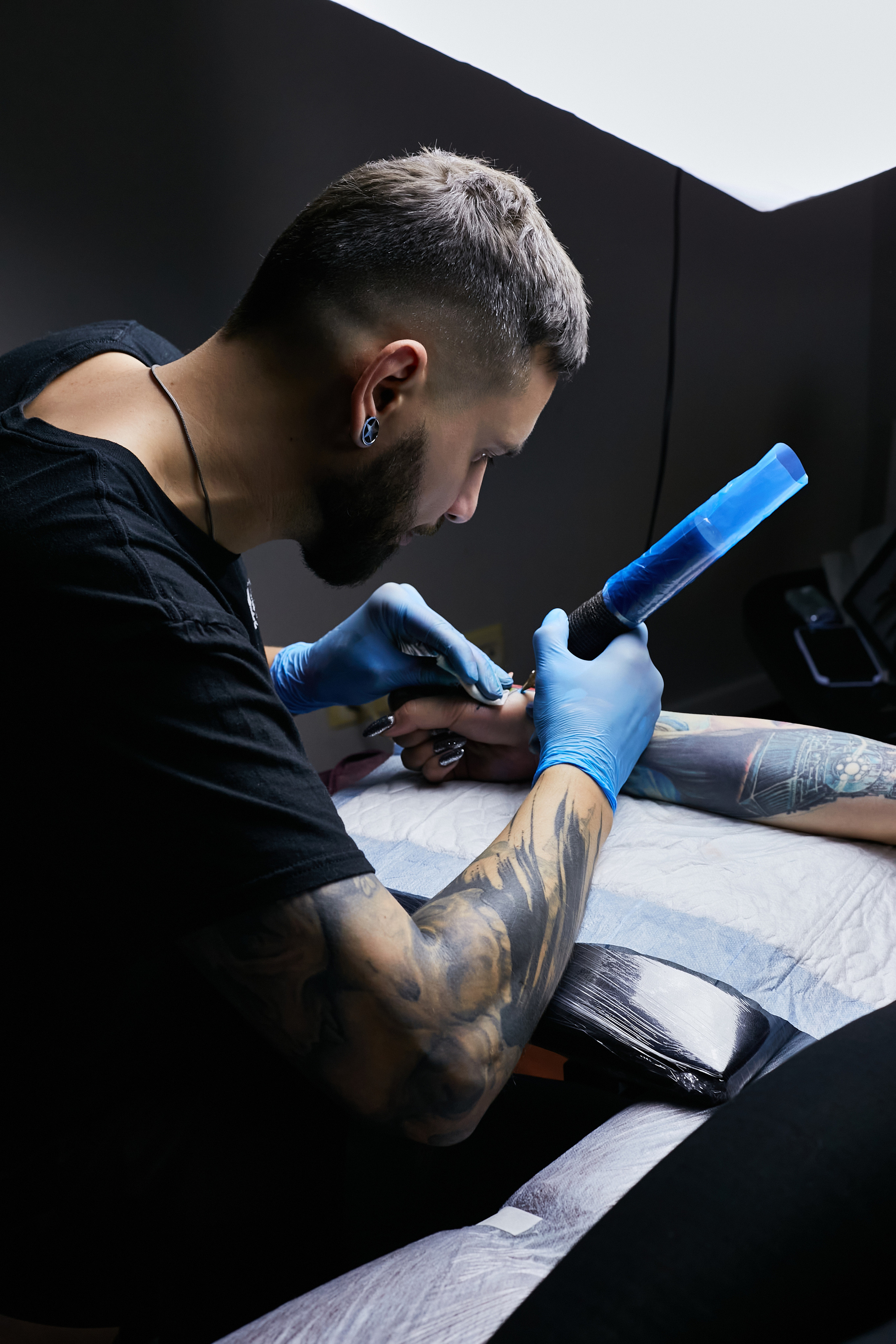 Тату-мастер. Budanovaphoto.ru