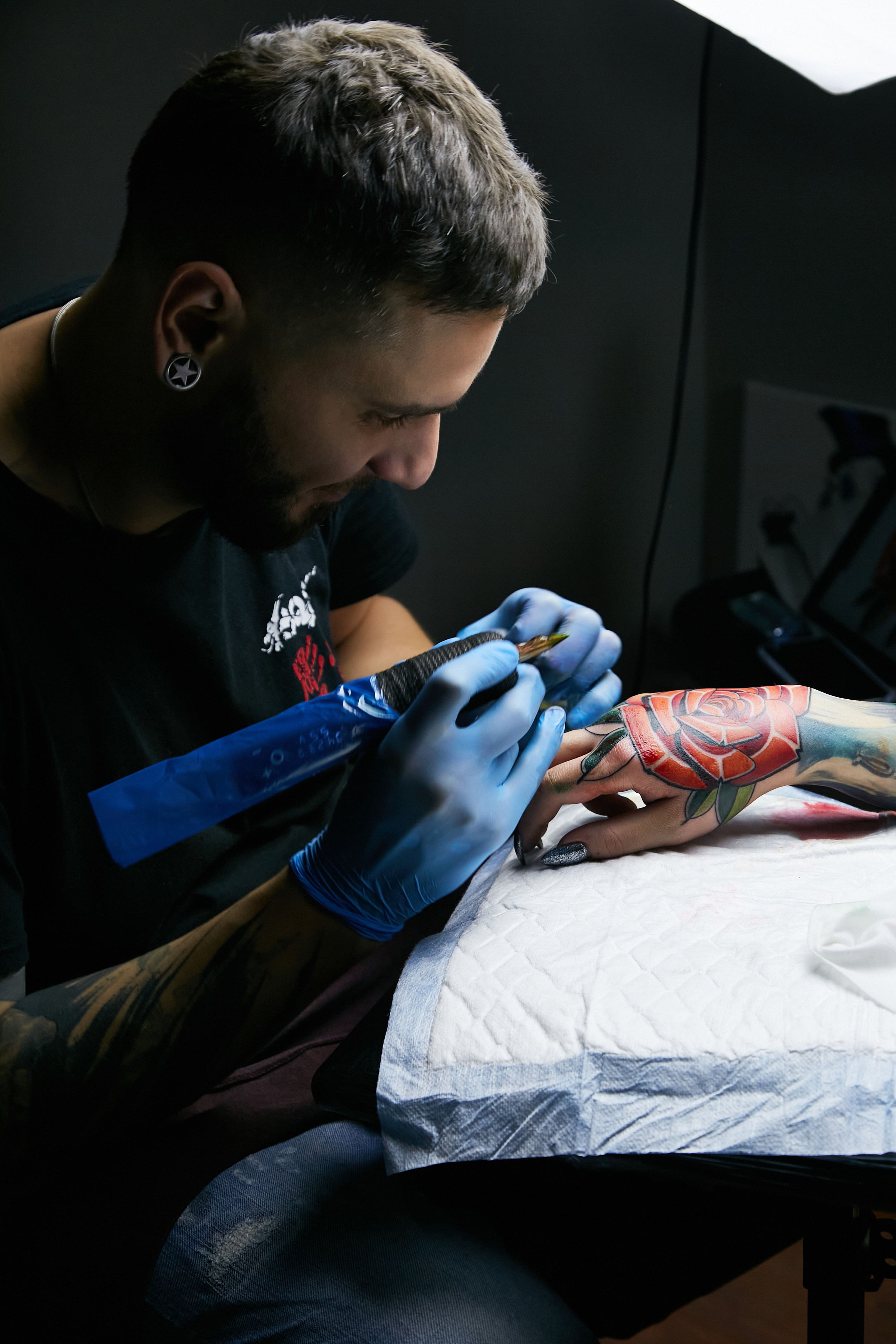 Тату-мастер. Budanovaphoto.ru