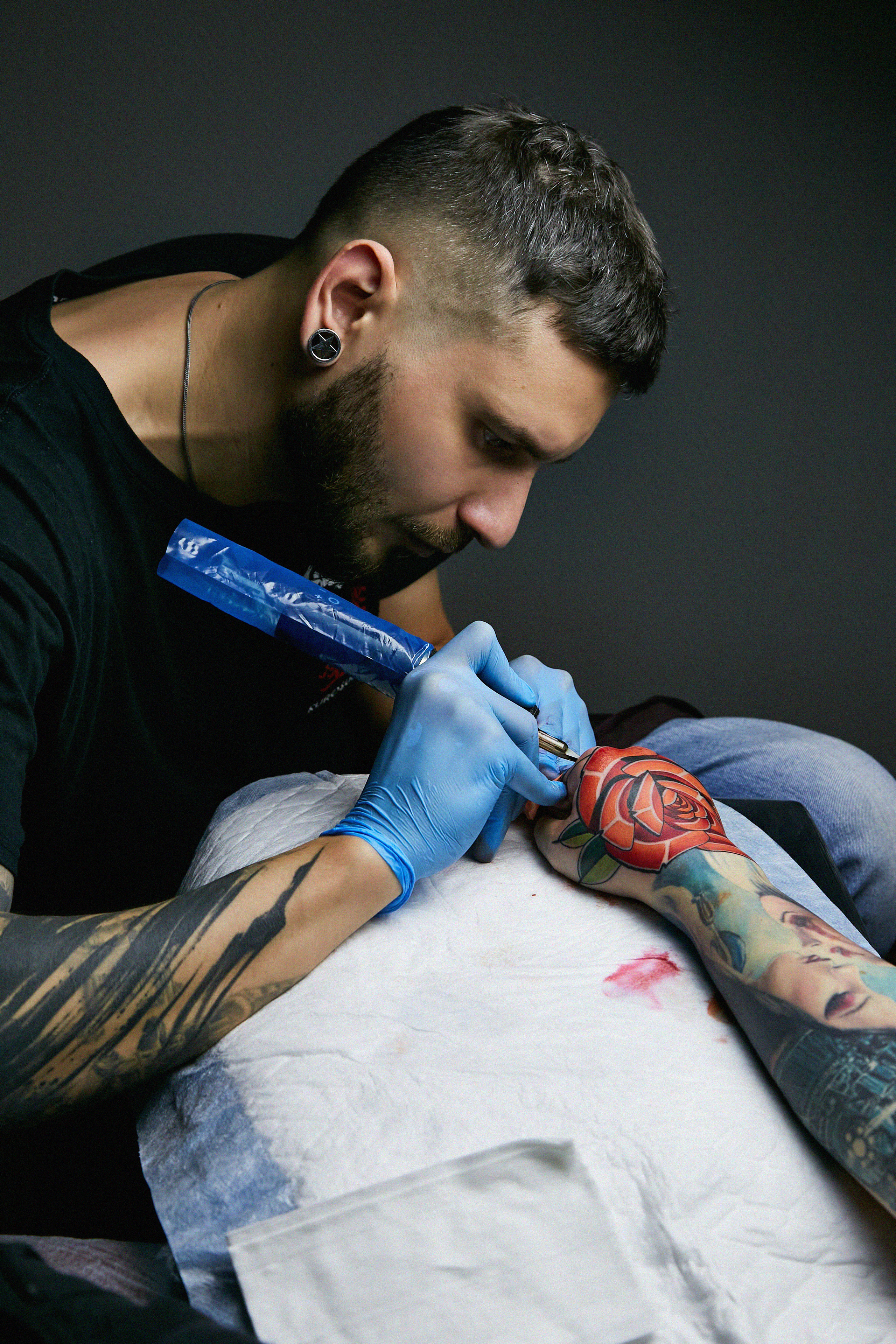 Тату-мастер. Budanovaphoto.ru