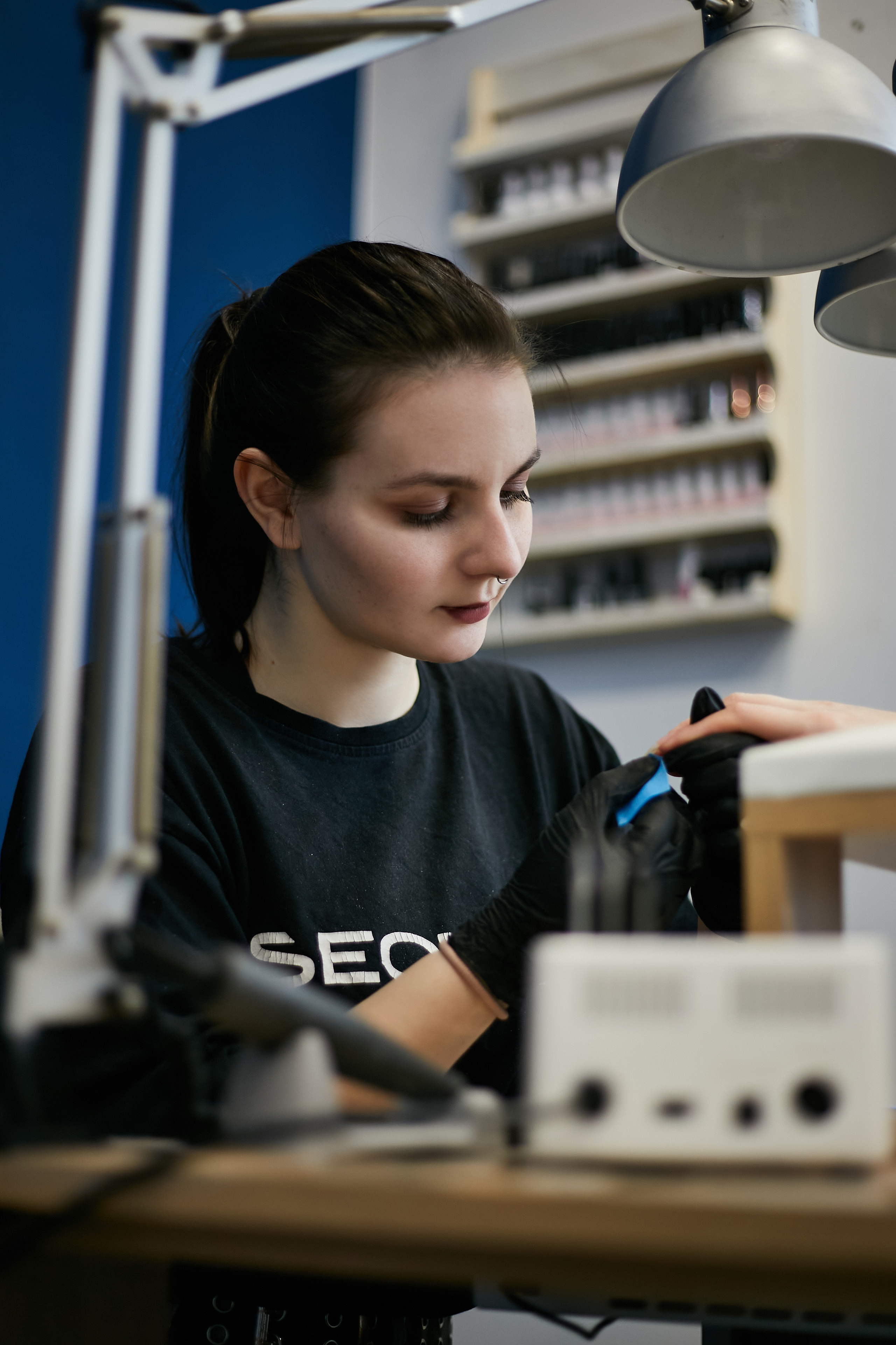 Мастер маникюра. Budanovaphoto.ru