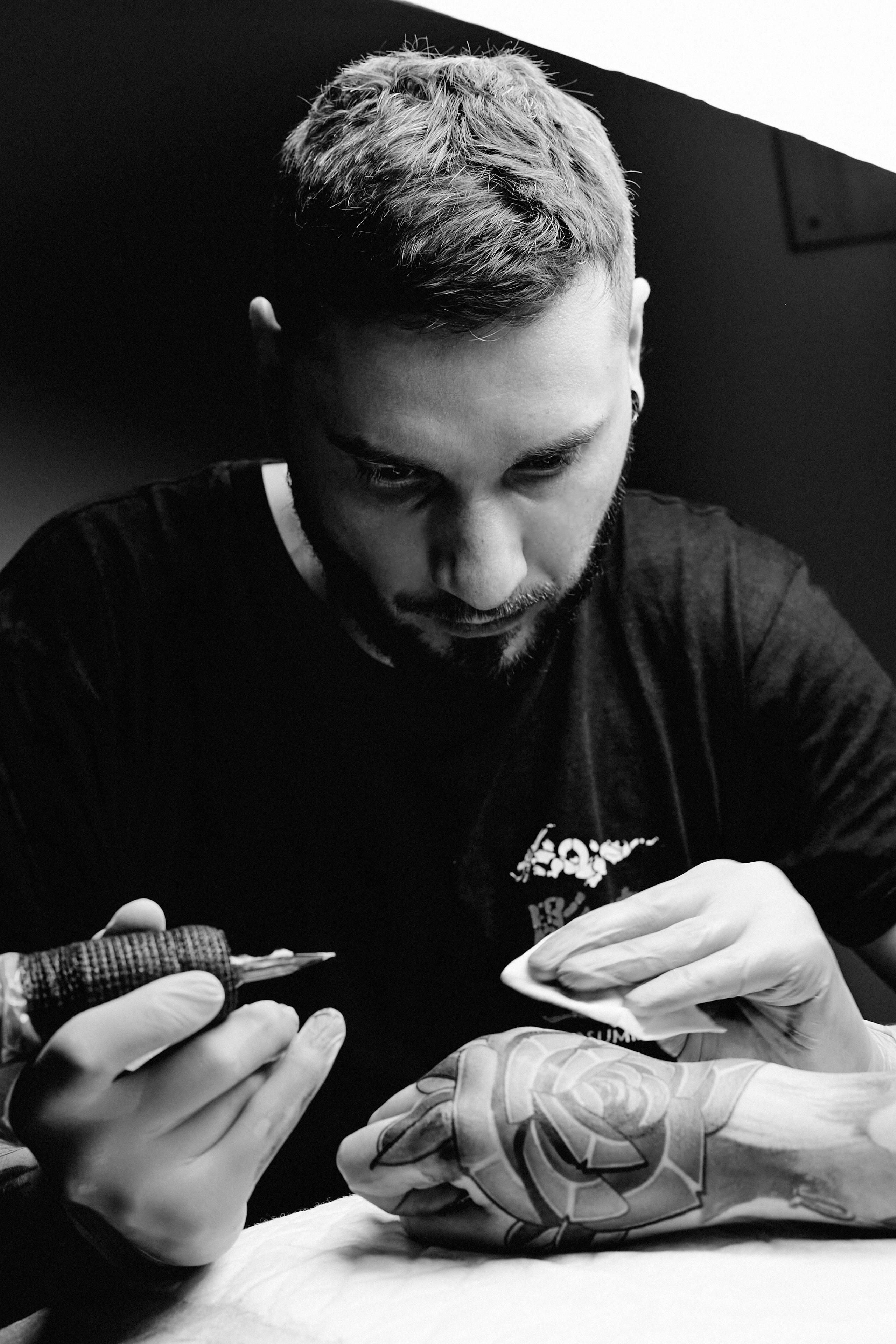 Тату-мастер. Budanovaphoto.ru