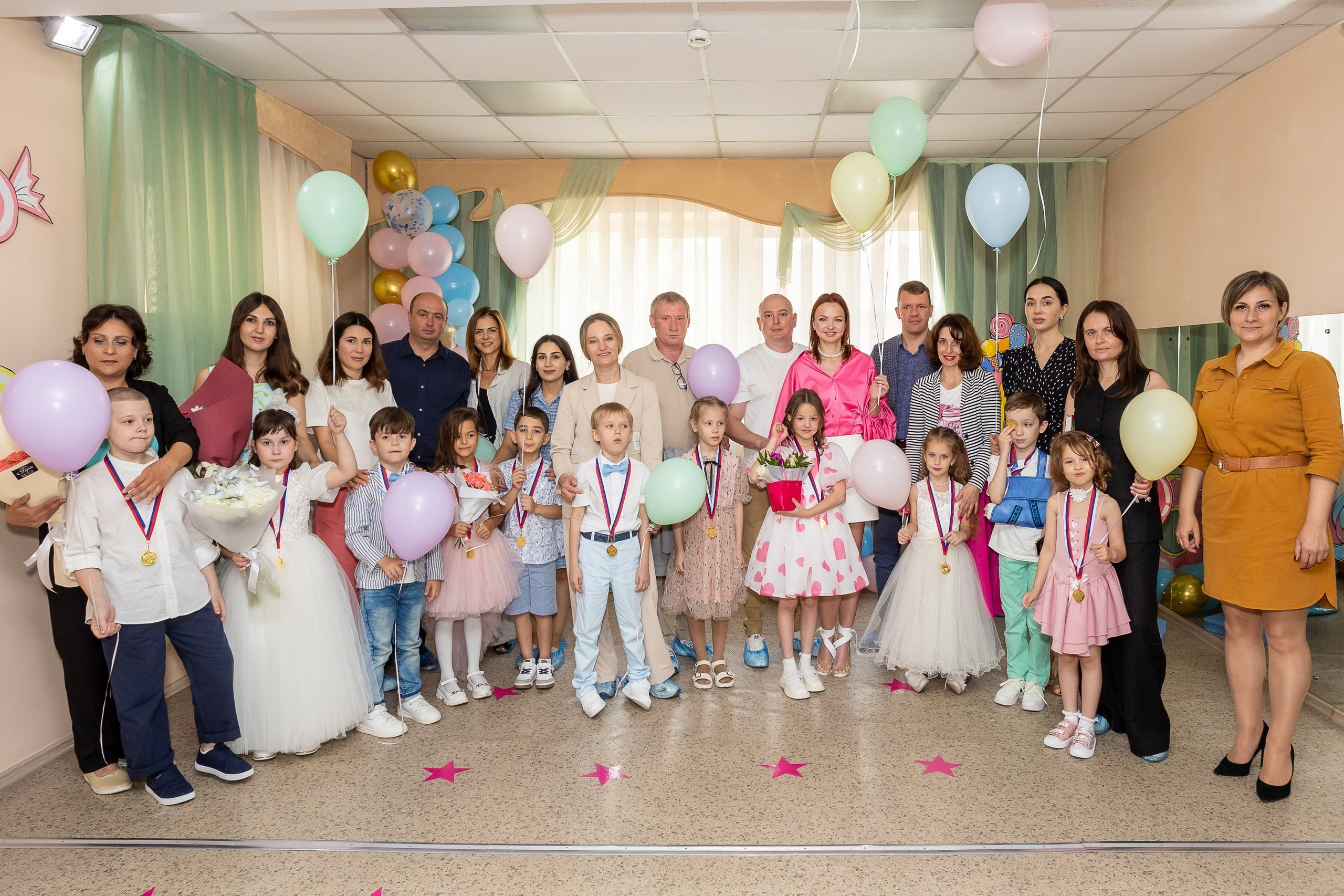 Выпускной Детский сад, 2 часа, 8000. Выпускные альбомы Майкоп, Краснодар Елена Золотарева