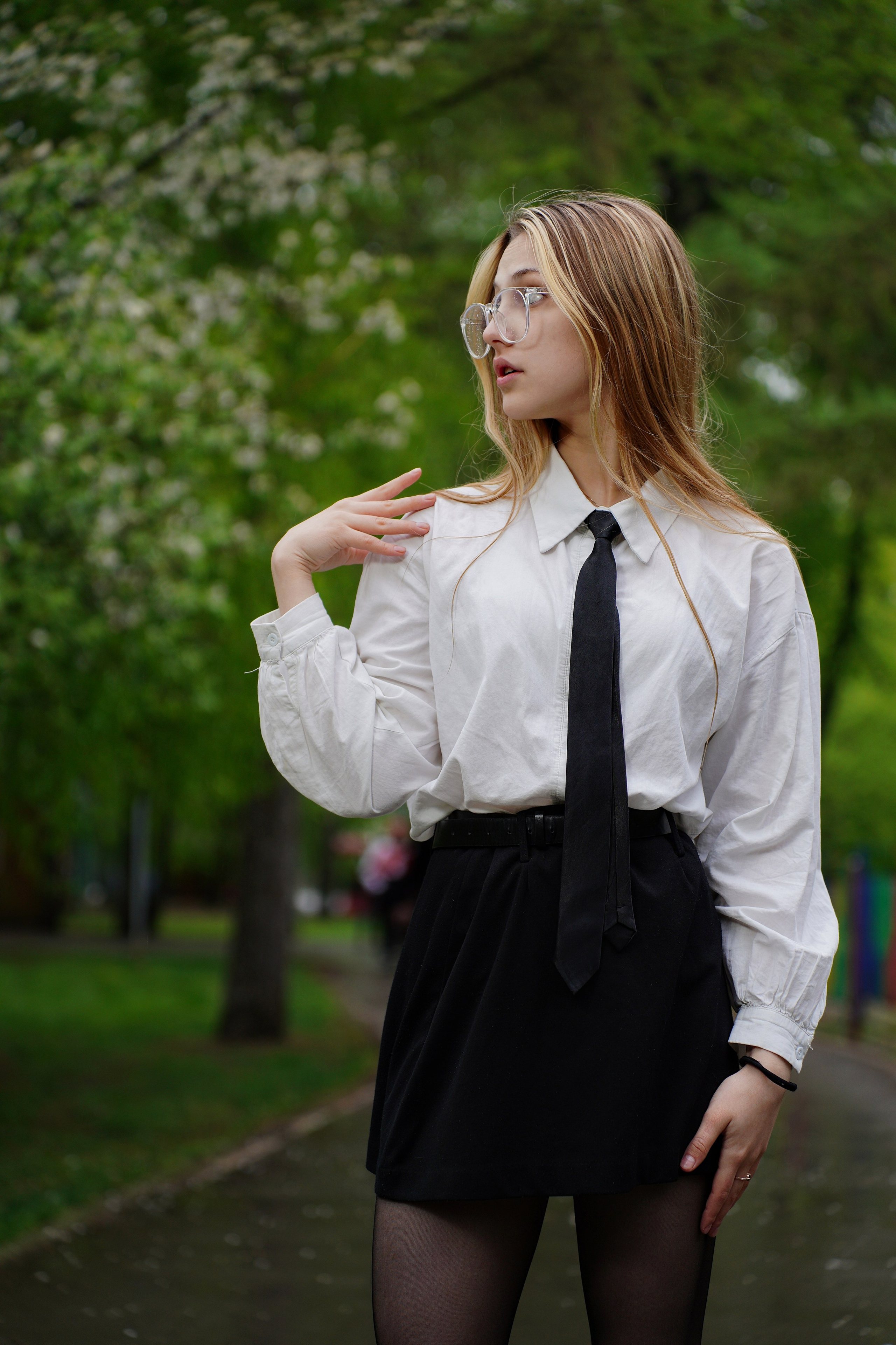 Оля Яблоня. Pupov.png