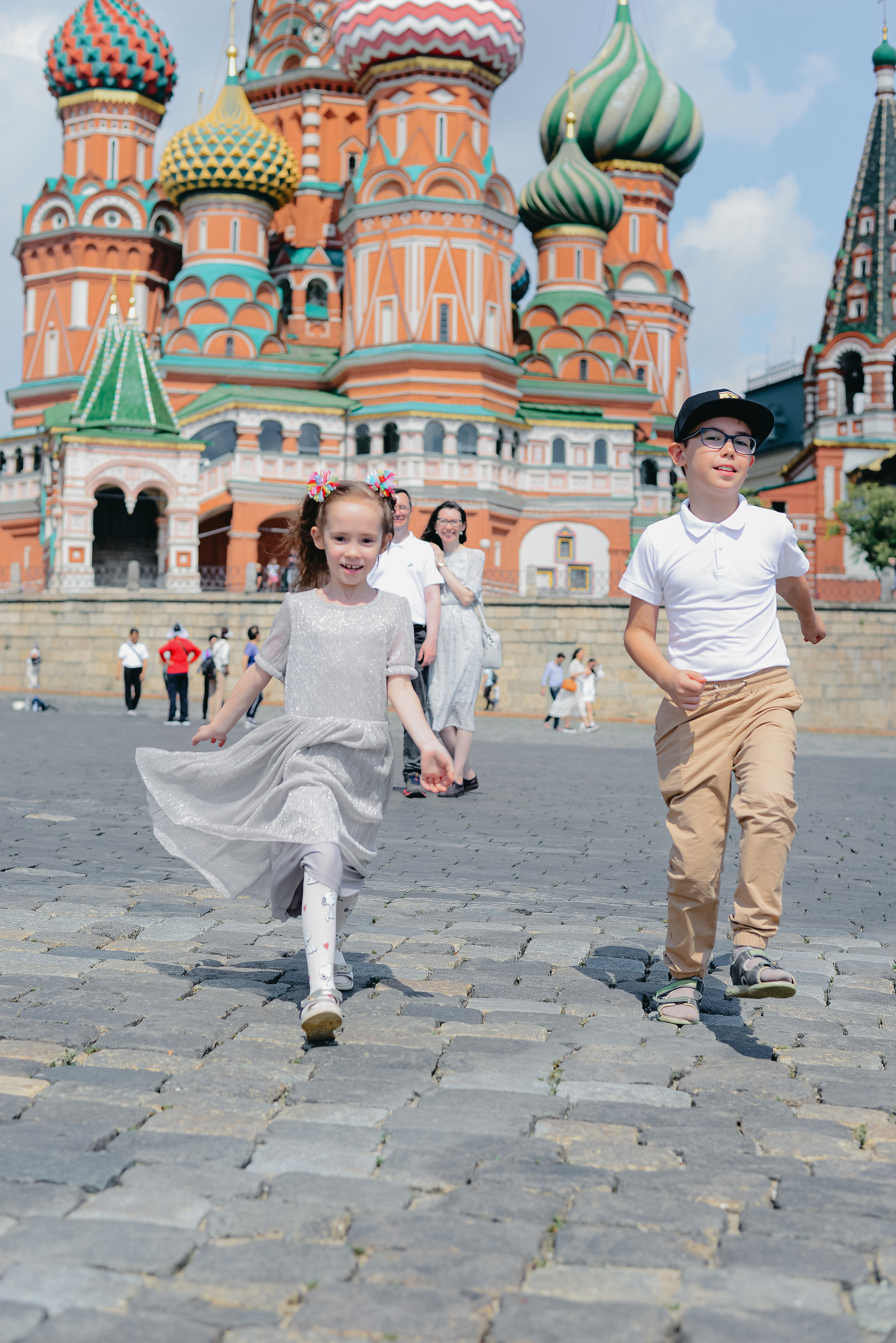 Семейная прогулка + фото экскурсия. Фотограф в Москве