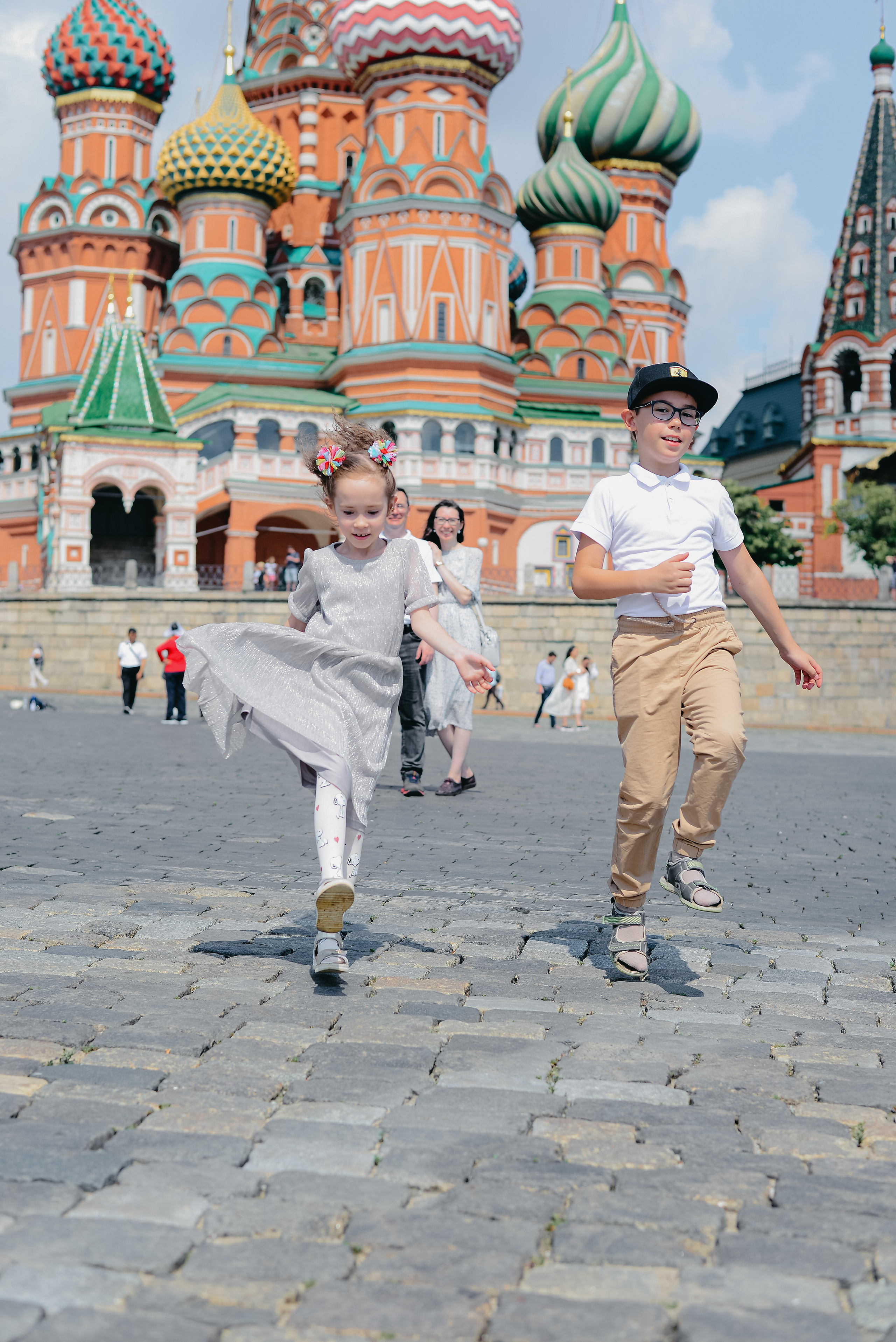 Семейная прогулка + фото экскурсия. Фотограф в Москве