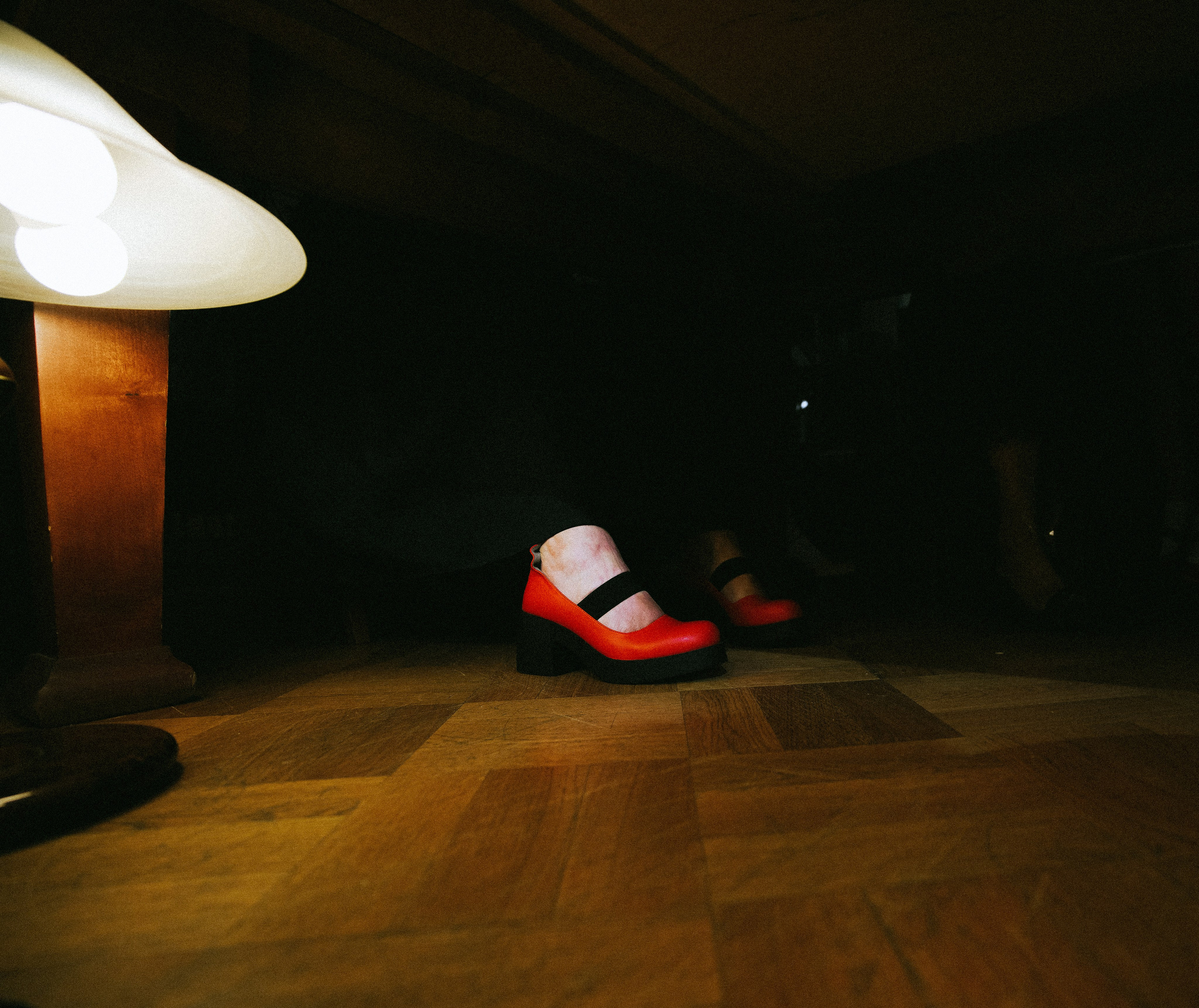 АКТРИСЫ?. Стрит-фотография, полная абсурда, идиотизма и красоты