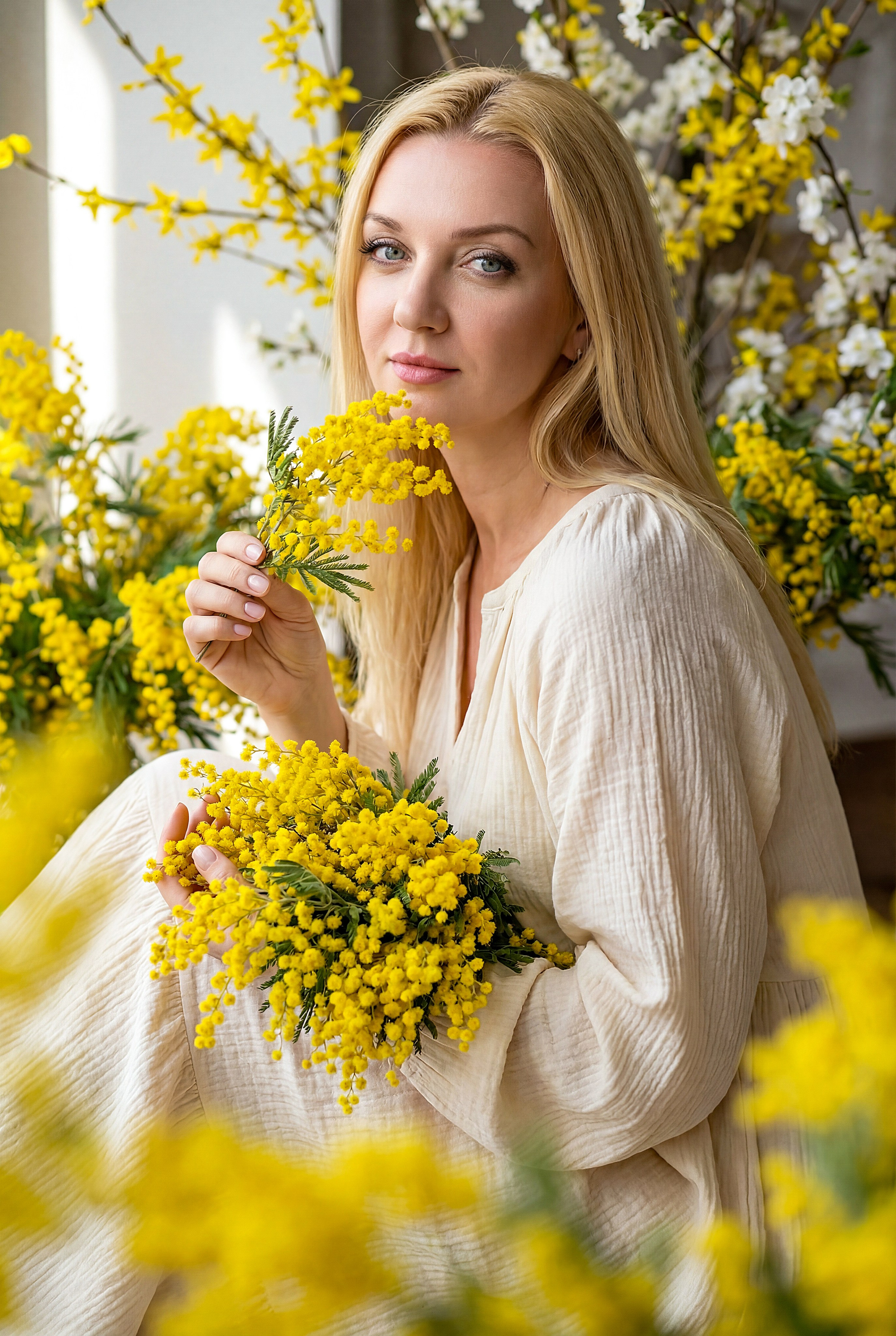 Мимоза. Шаблоны и дизайны выпускных альбомов и фотокниг