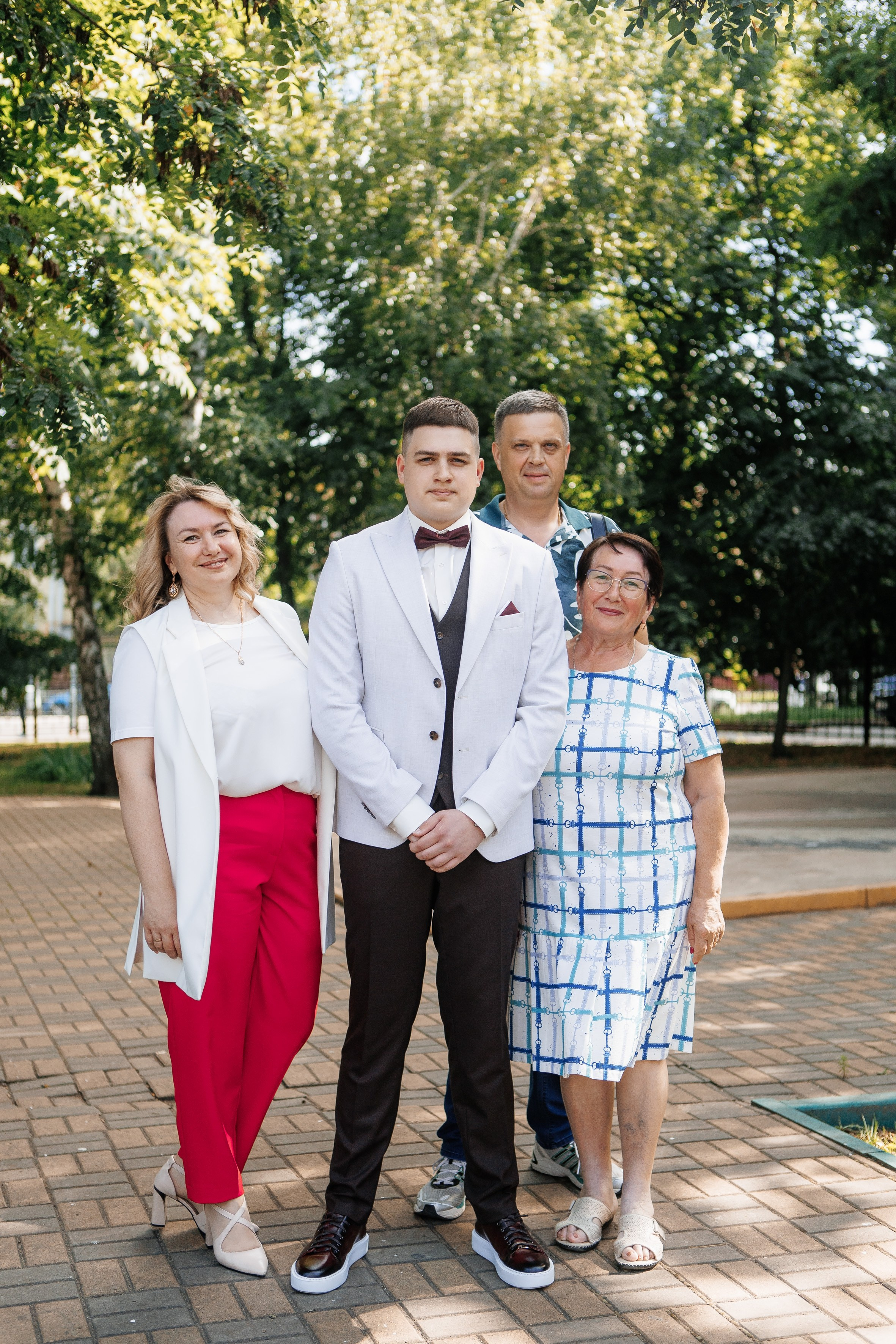 Выпускной Гимназия 12 2024 г. Свадебный и портретный Фотограф в Липецке Дмитрий Котюков