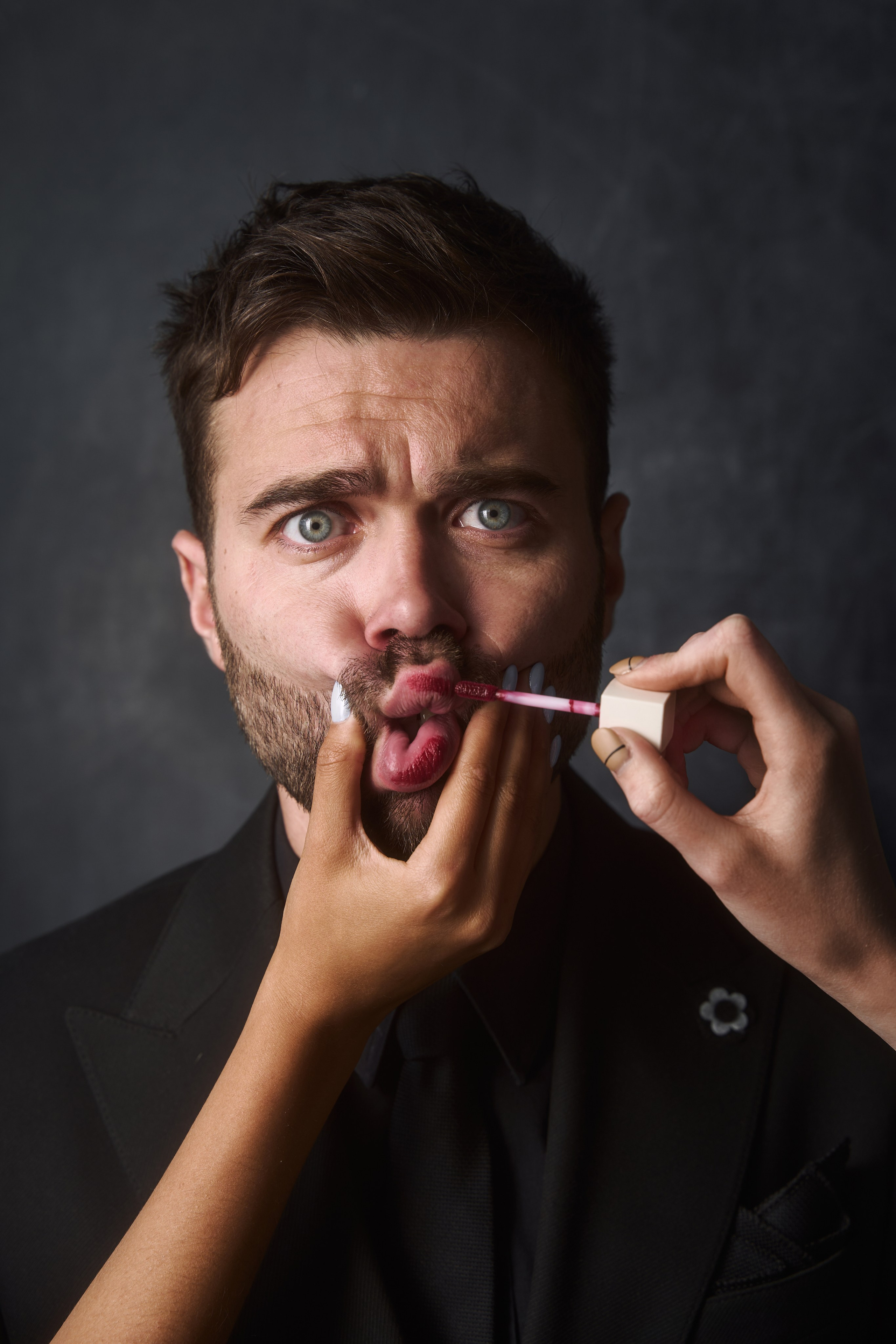 Павел — ведущий. Главная