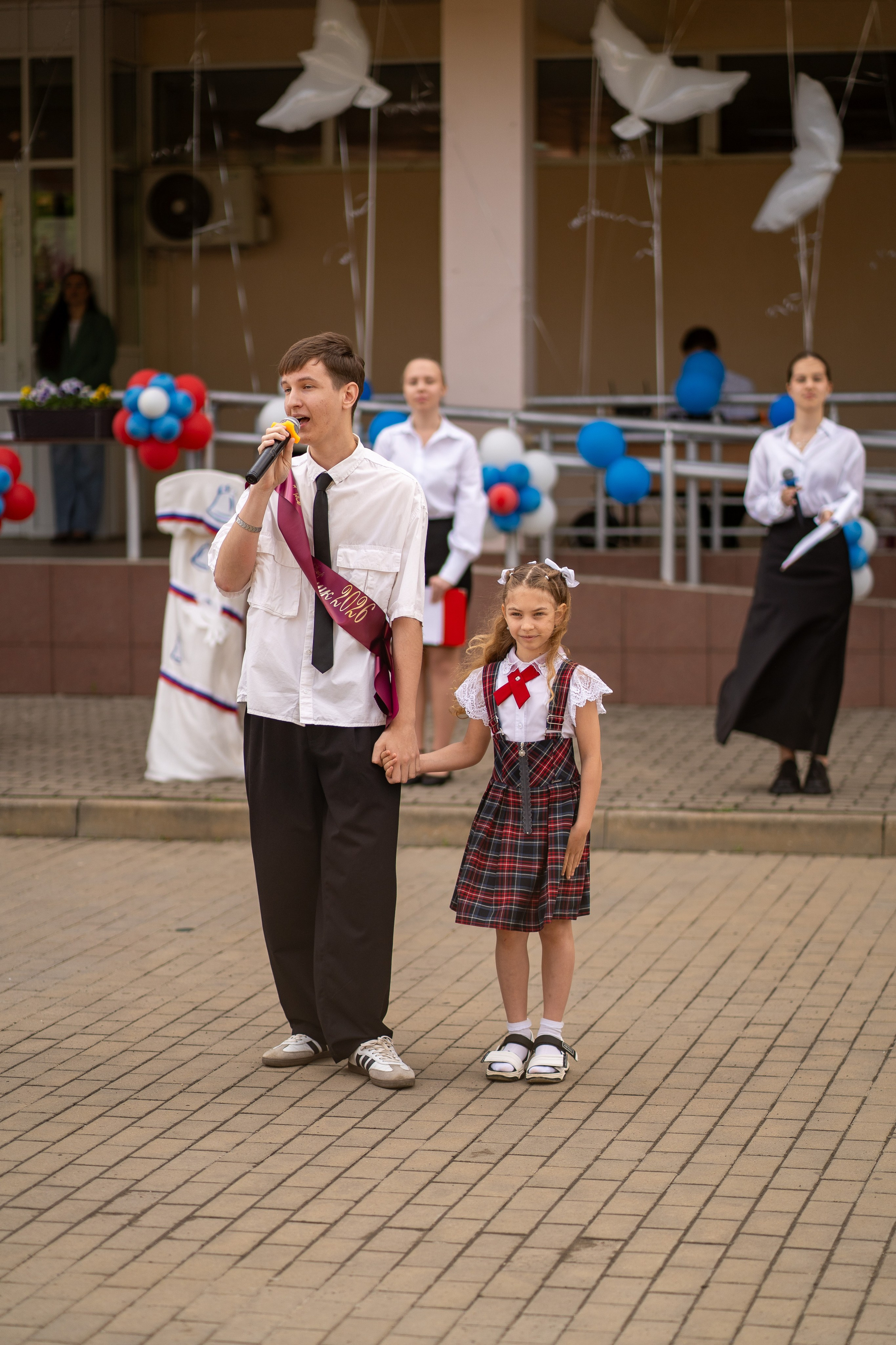 Последний звонок. Детский и семейный фотограф в городе Краснодар Надежда Ермак